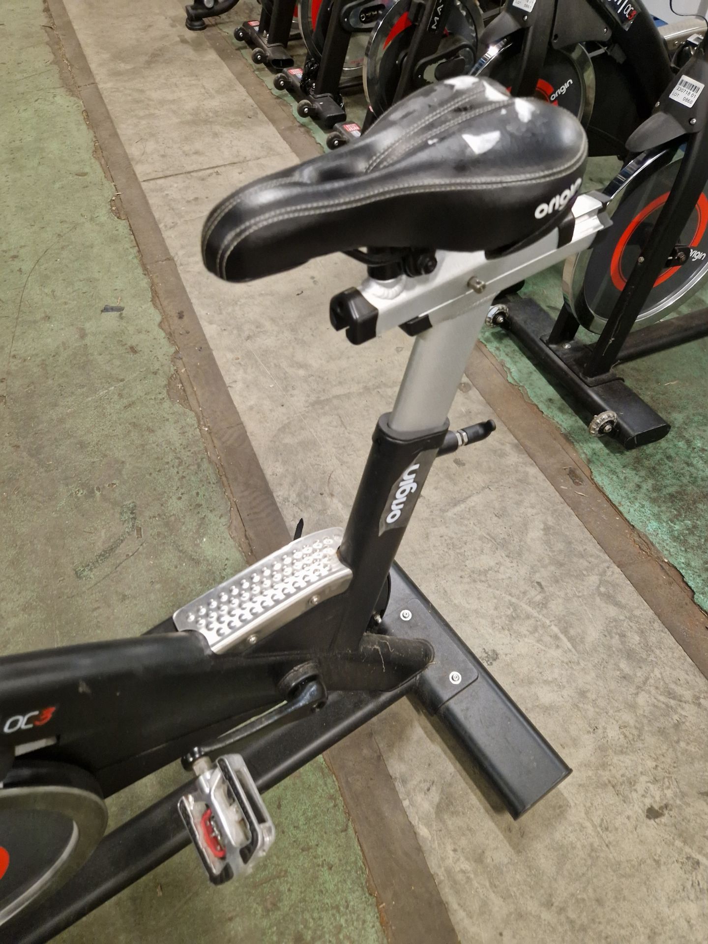 Origin OC3 spin bike - max user weight 158kg - L 1104 x W 622 x D 1340mm - Image 2 of 6