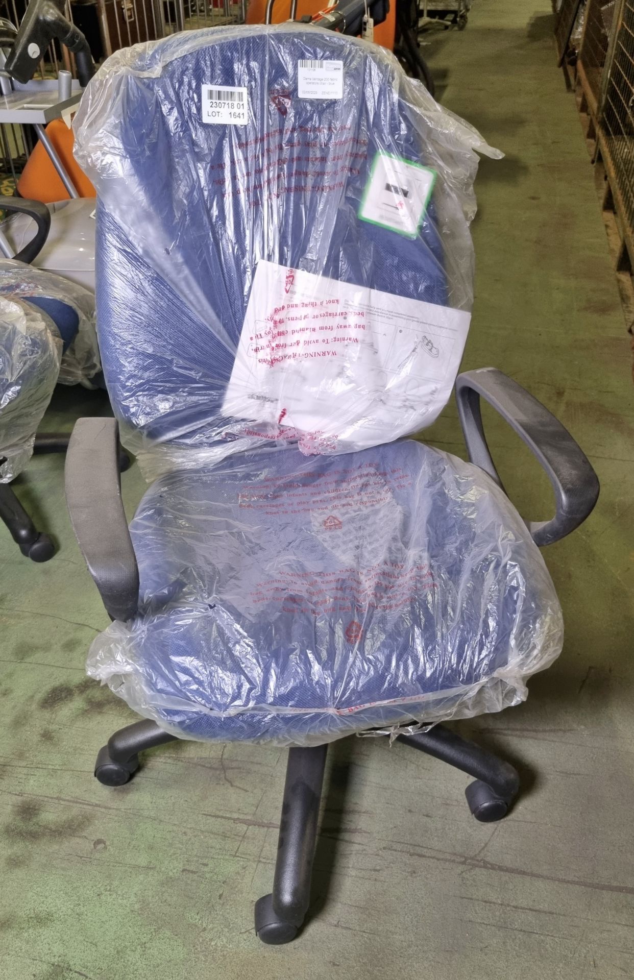 Dams Vantage 200 fabric operators chair - blue