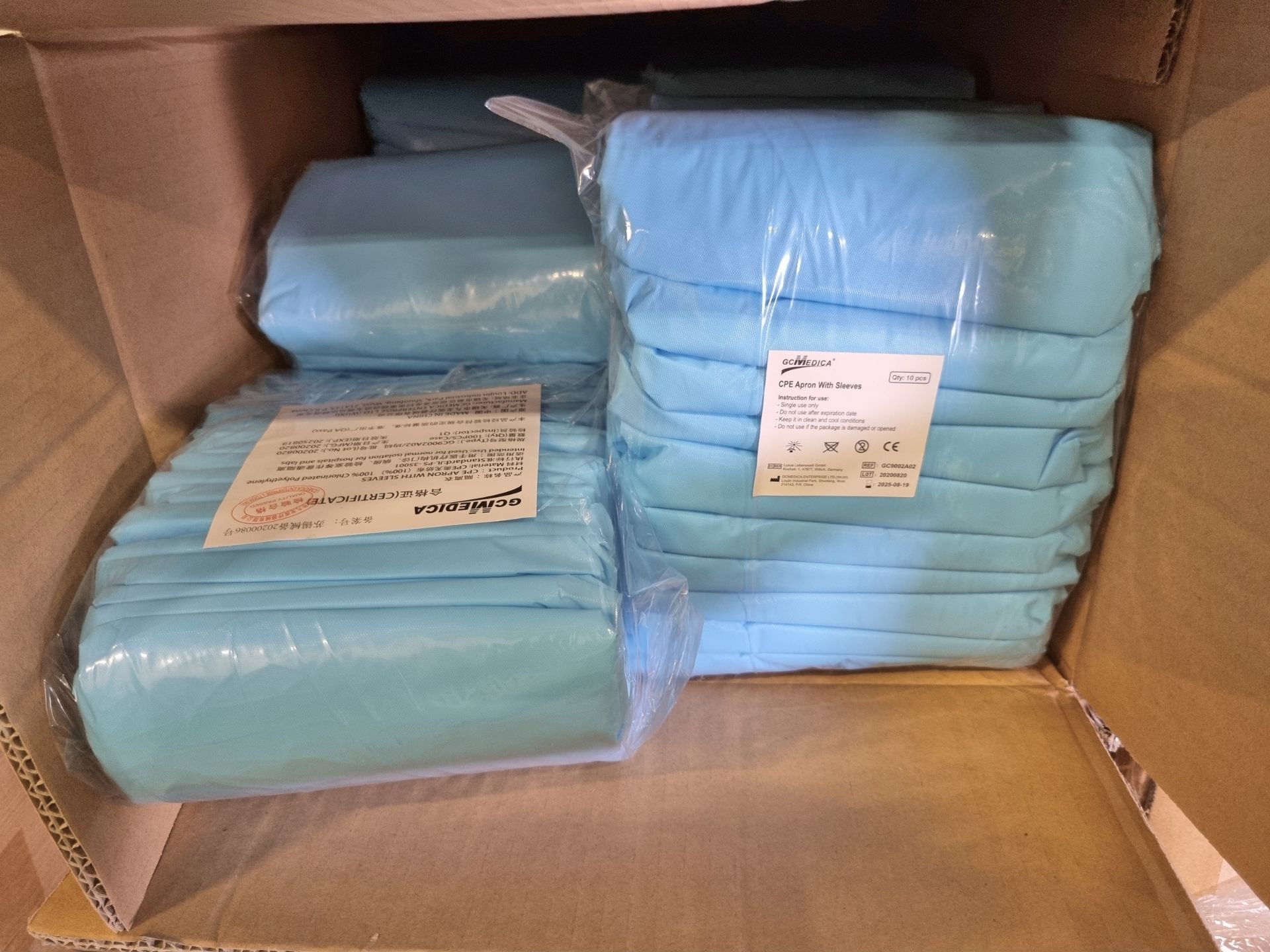 30x boxes of CPE Aprons with sleeves - 100 per box - Image 2 of 4