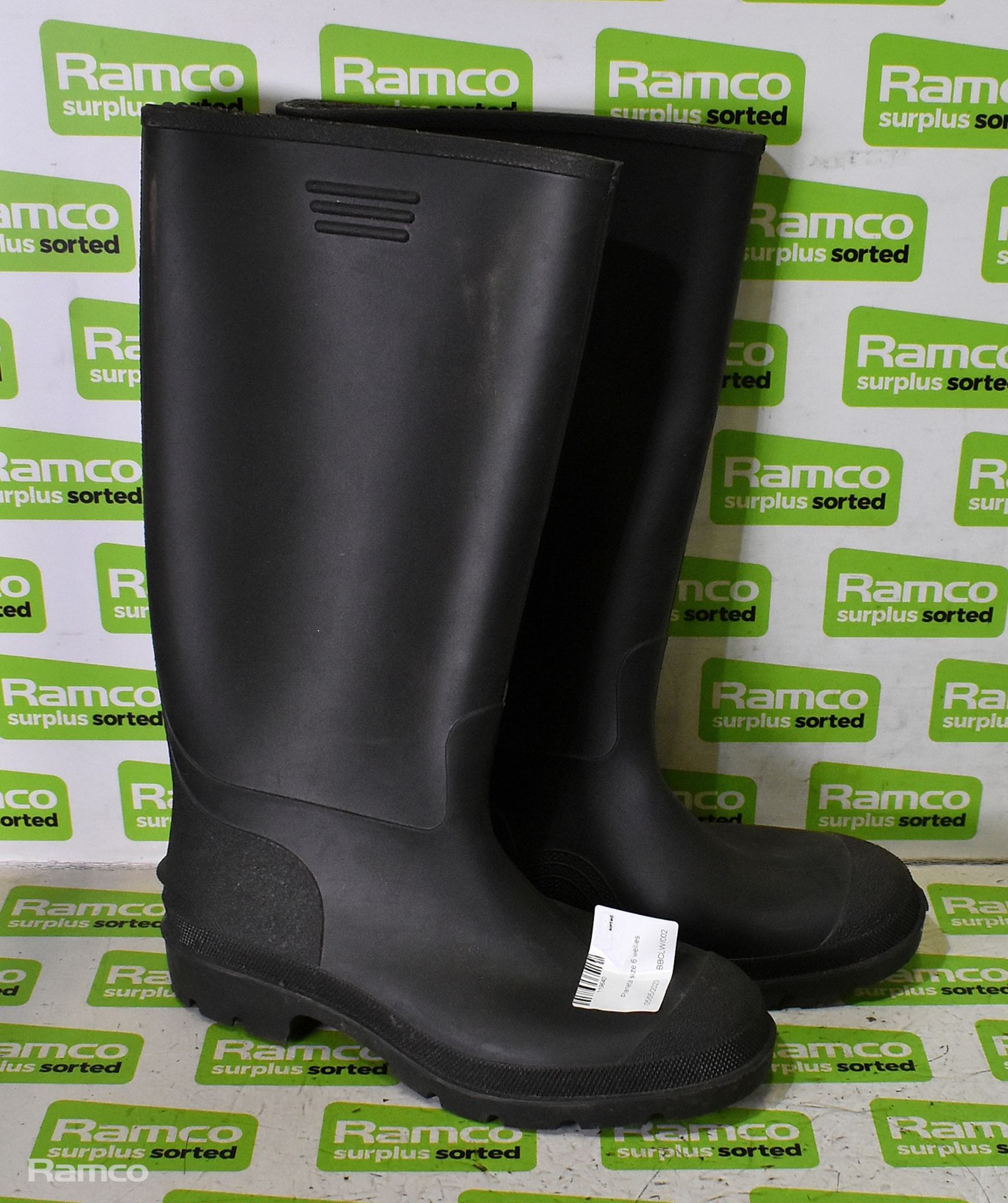 Planeta size 6 wellies, M&S size 10 black shoes, Supertouch Stormflex large navy trousers - Image 5 of 14