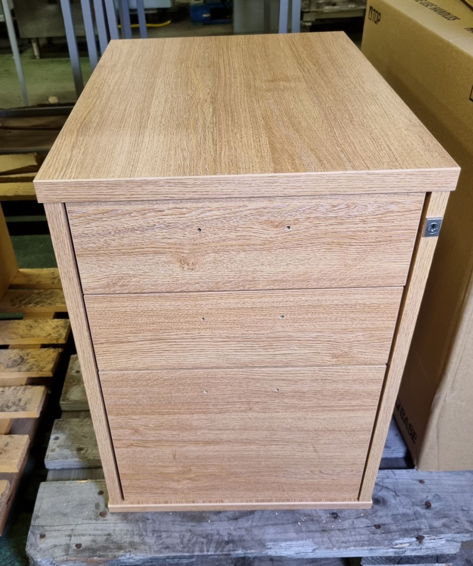 Dams TMPO 3 drawer tall mobile pedestal - light oak - W 420 x D 600 x H 600mm