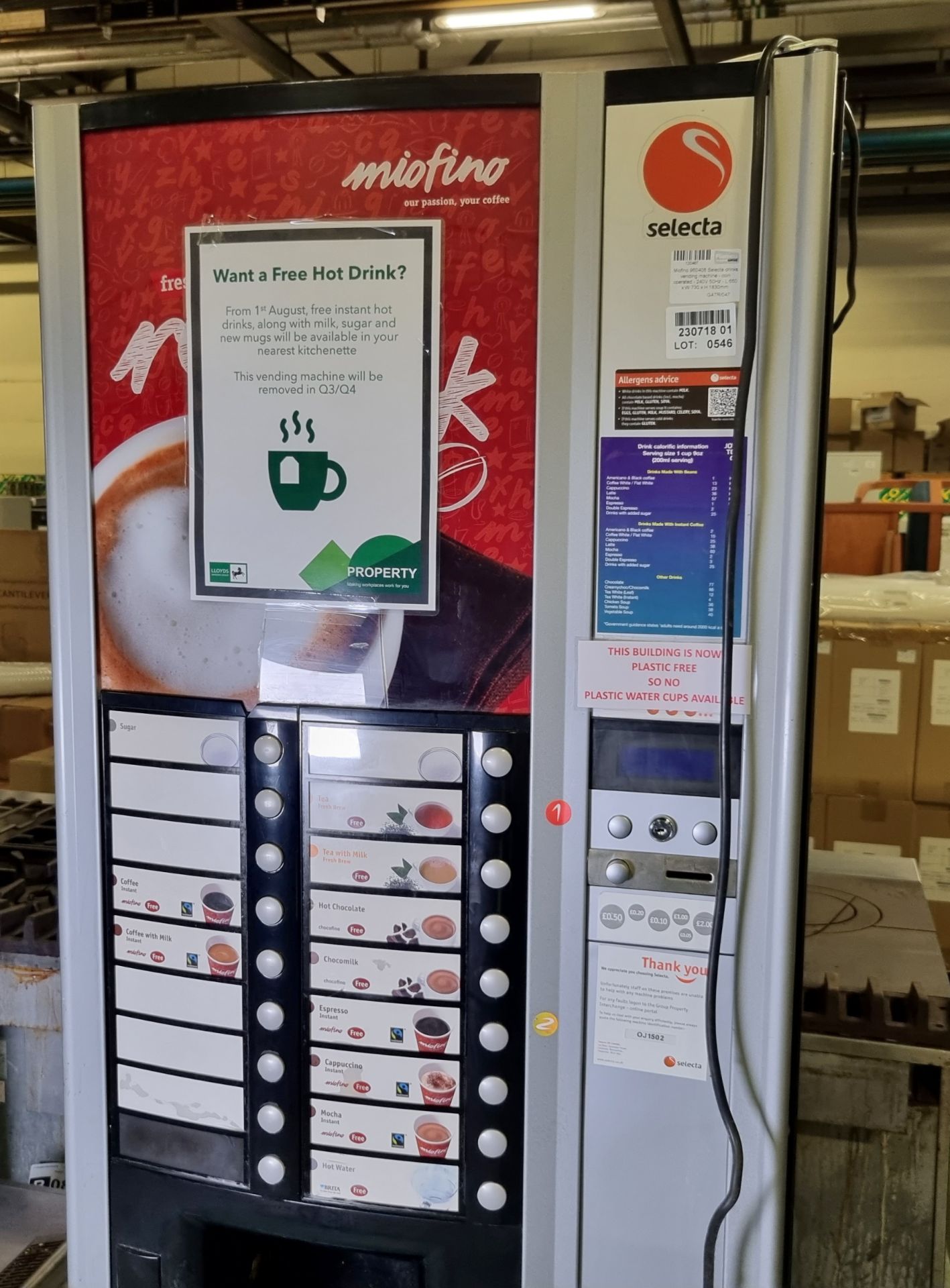 Miofino 960406 Selecta drinks vending machine - coin operated - 240V 50Hz - L 650 x W 730 x H 1830mm - Bild 4 aus 4