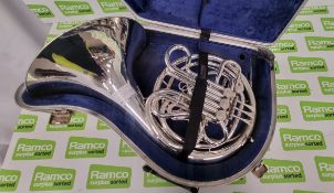 Conn 8D - double French horn with travel case