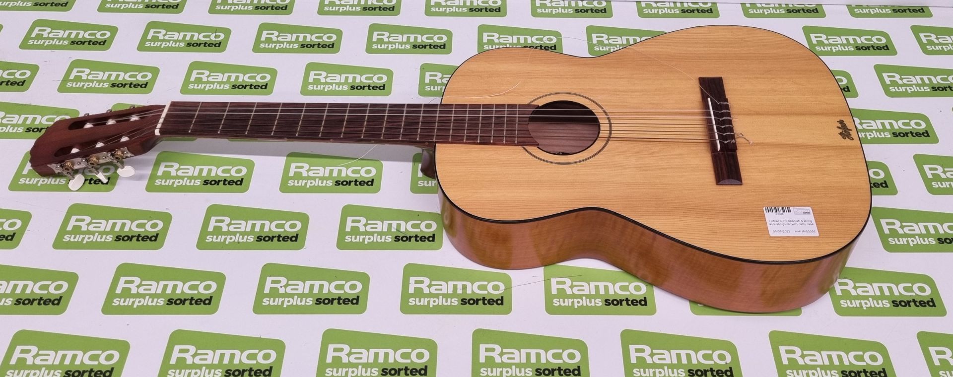 Hofner GTR Spanish 6 string acoustic guitar with carry case - Bild 2 aus 17