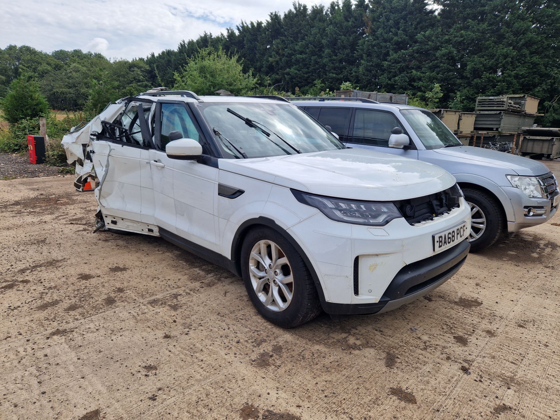 Land Rover Discovery 5 BA68 PCF - For salvage/parts - Image 4 of 23