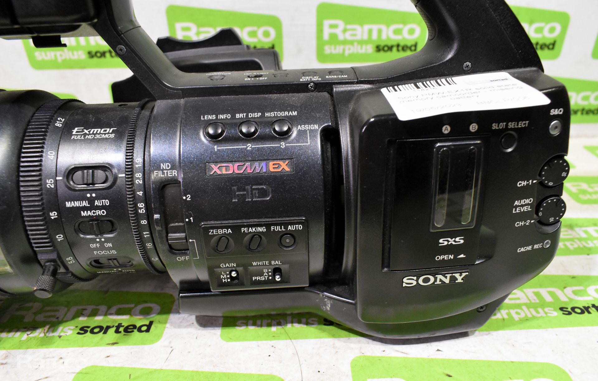 Sony PMW-EX1R solid state memory camcorder - EXMOR full HD 3CMOS - XDCAM EX HD - missing battery - Bild 4 aus 14