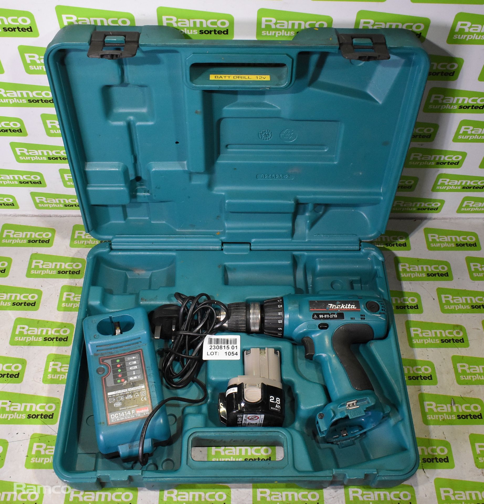 Makita 6317D cordless drill in case with battery and charger - SPARES AND REPAIRS - Image 2 of 6