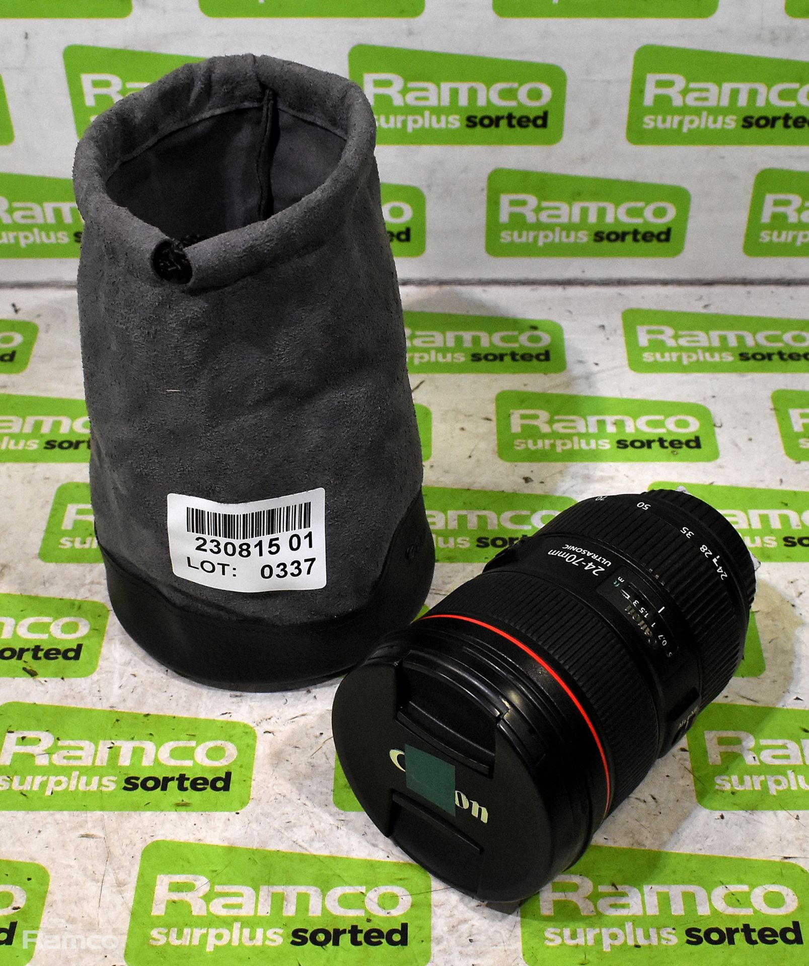 Canon Ultrasonic zoom lens EF 24 - 70mm 1:2.8 L II USM with bag