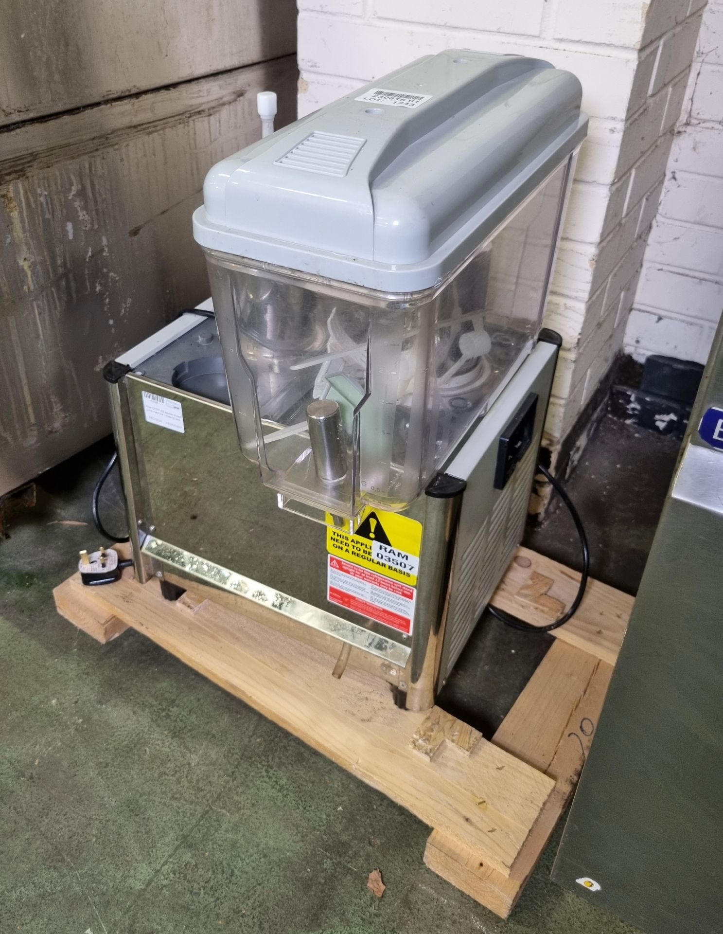 Polar CF761-03 double chilled juice machine - missing tank - Image 3 of 5