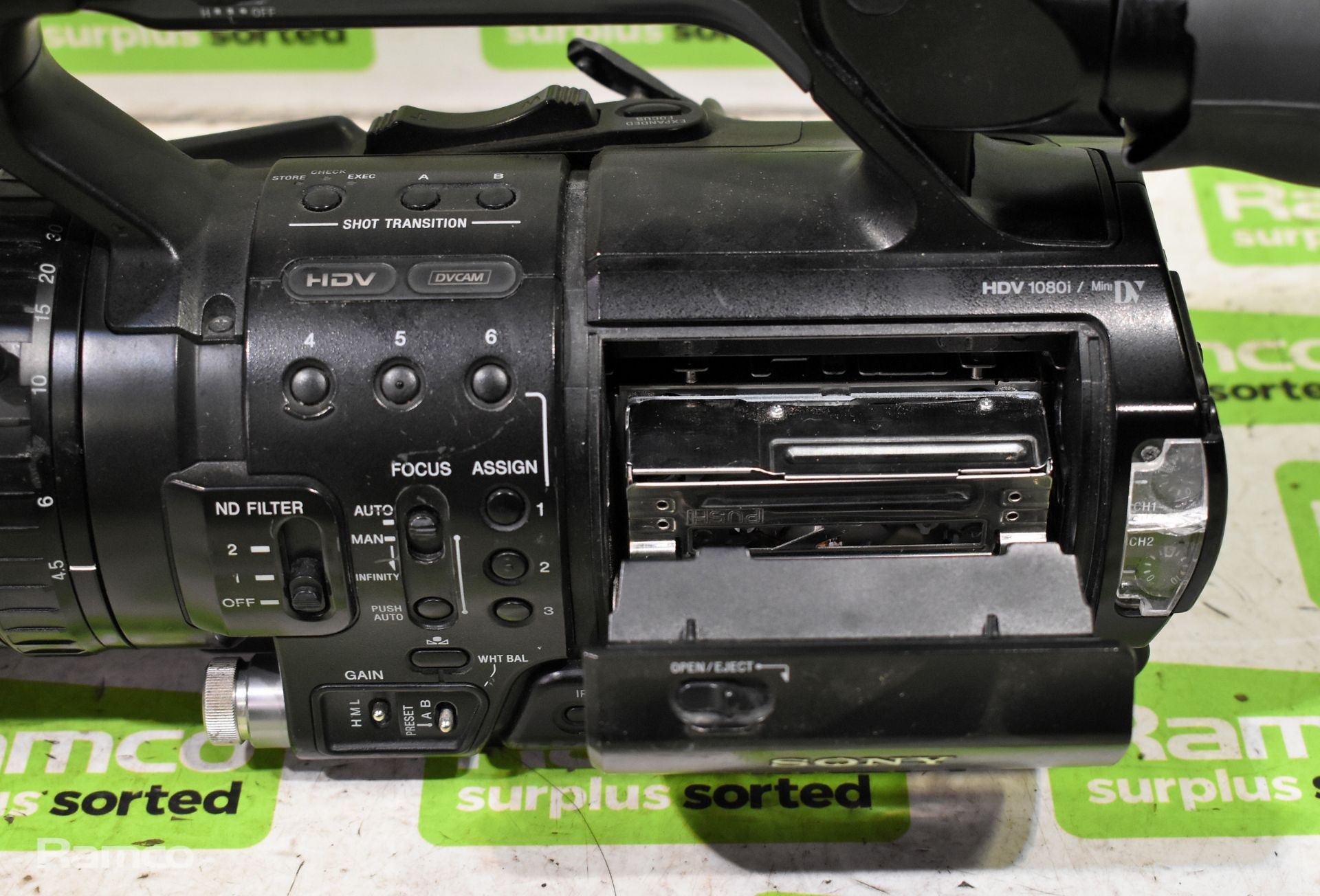 Sony HVR-Z1E HDV digital HD video camera recorder - missing battery - Bild 4 aus 13
