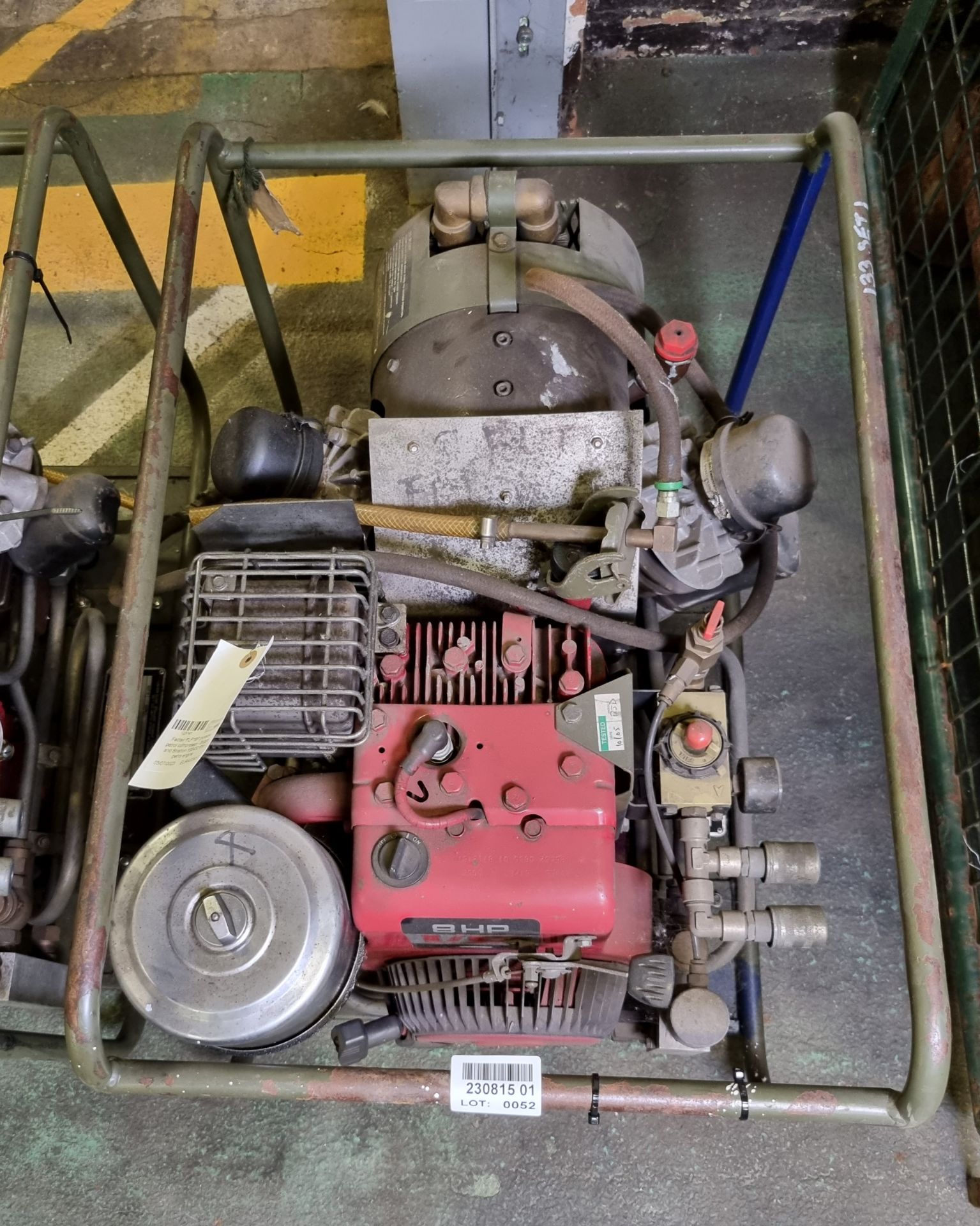 Factair FLF16P portable petrol compressor - Briggs and Stratton 195432 8hp petrol engine - Image 2 of 5