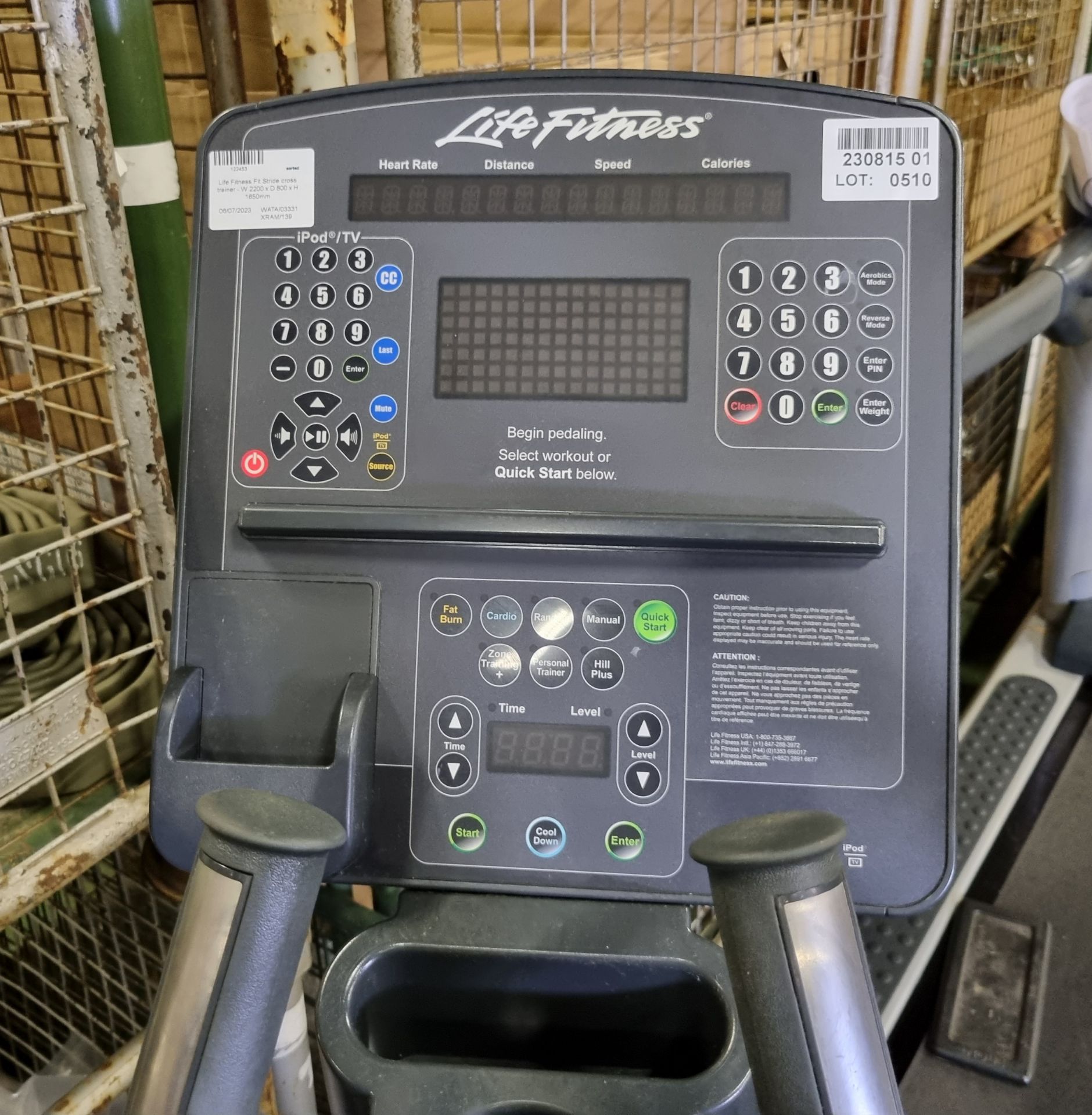 Life Fitness Fit Stride cross trainer - W 2200 x D 800 x H 1650mm - Bild 4 aus 9