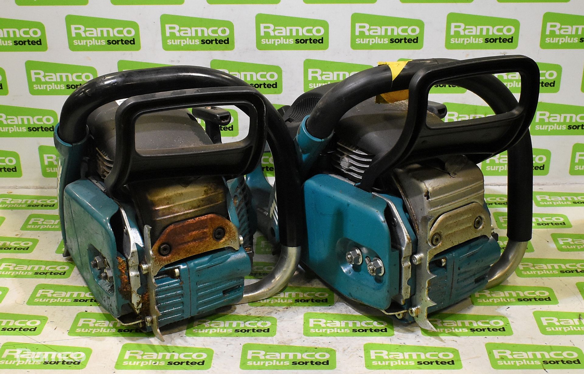 2x Makita DCS5030 50cc petrol chainsaw - BODIES ONLY - AS SPARES AND REPAIRS
