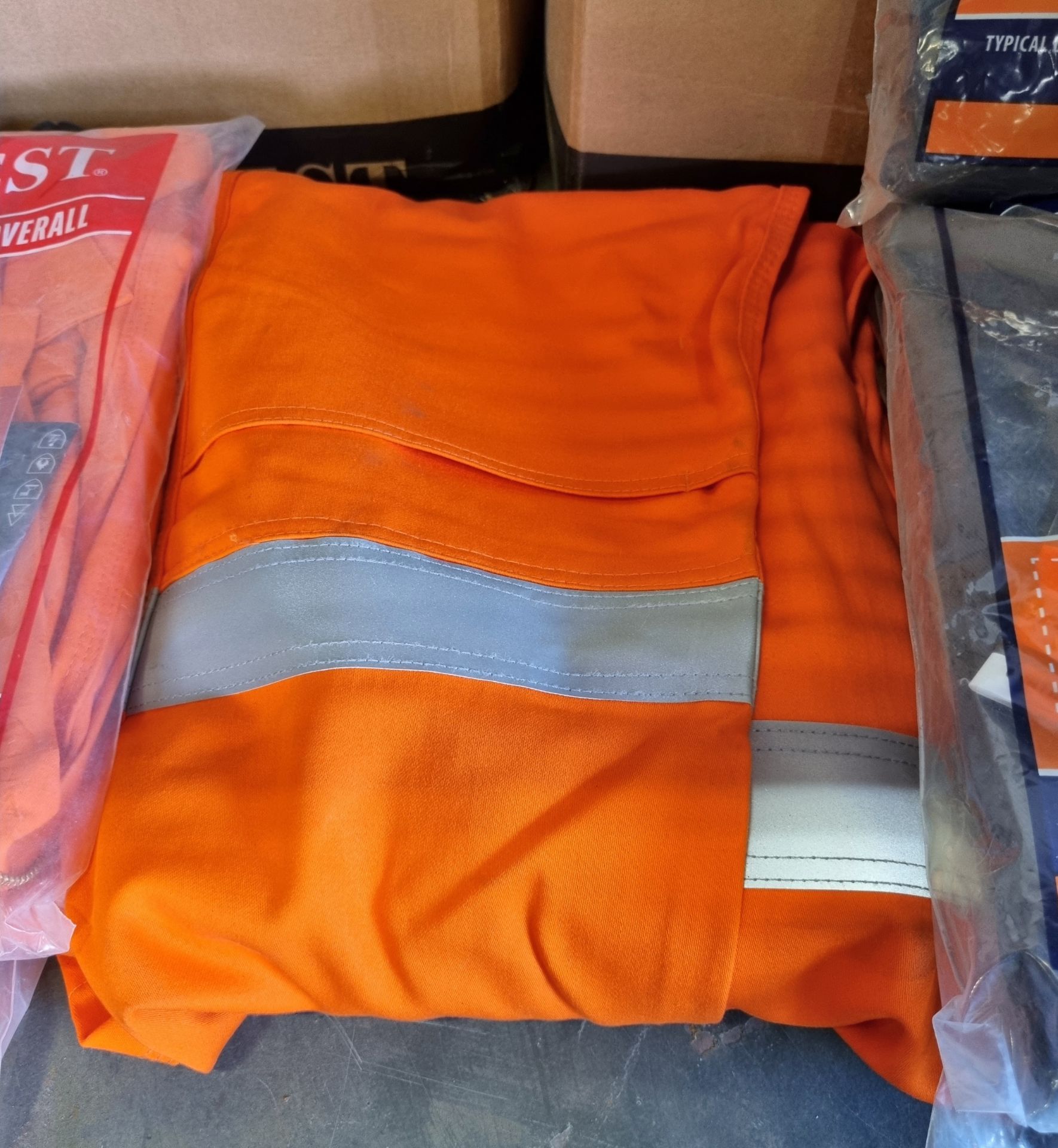 Workwear - 4x Portwest anti static coverall size XL - Portwest CE safe welder boiler suit sizes - Bild 3 aus 4