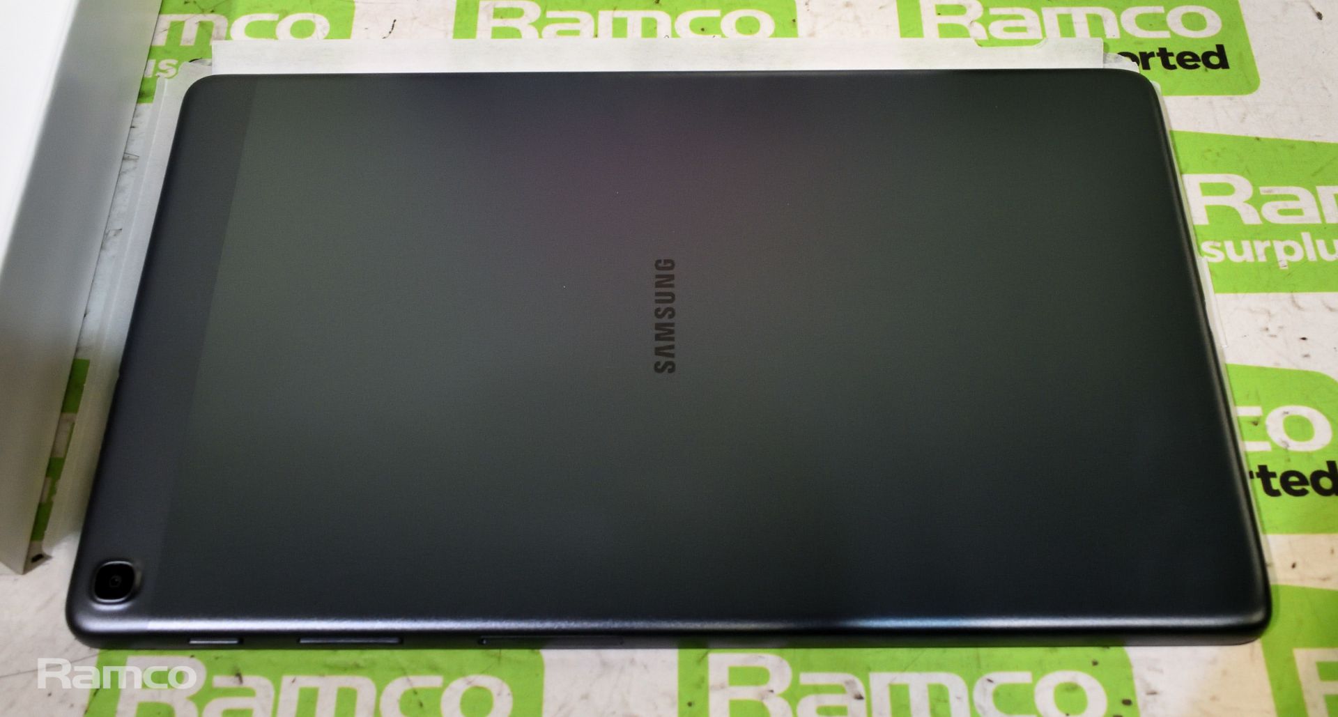 Samsung Galaxy Tab A SM-T510, 10.1 inchTablet, Wifi, 32GB, 2GB RAM, 8MP AF + 5MP, Black - Image 3 of 3