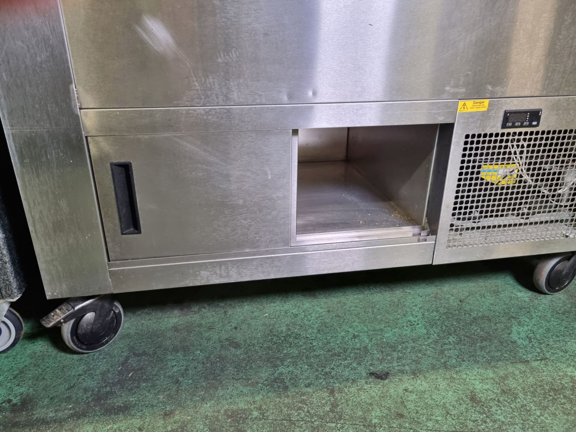 Corsair Hotlock Heated cupboard and bain marie unit - W 1300 x D 730 x H 1300mm - Bild 5 aus 6
