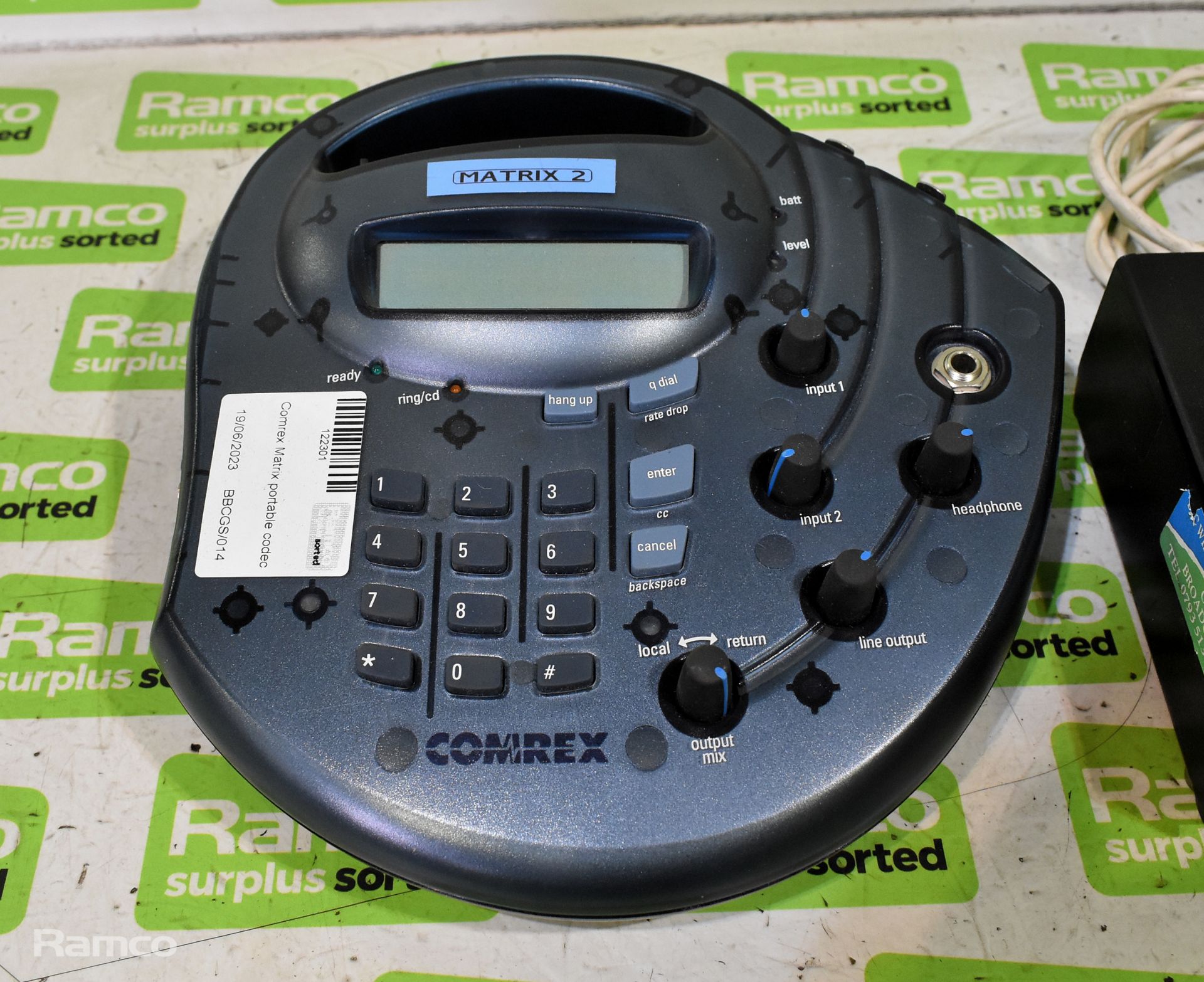 Comrex Matrix portable codec, Calrec capacitor microphone power unit - Bild 2 aus 6