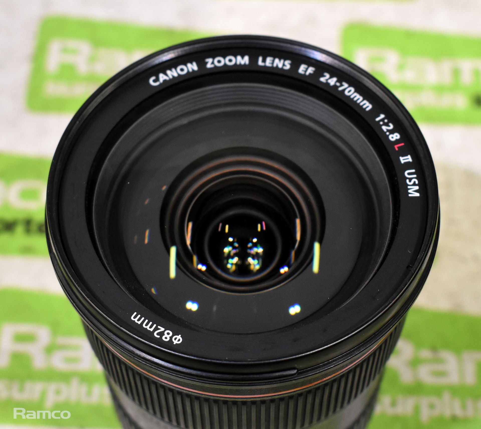 Canon Ultrasonic zoom lens EF 24 - 70mm 1:2.8 L II USM with bag - Bild 6 aus 9