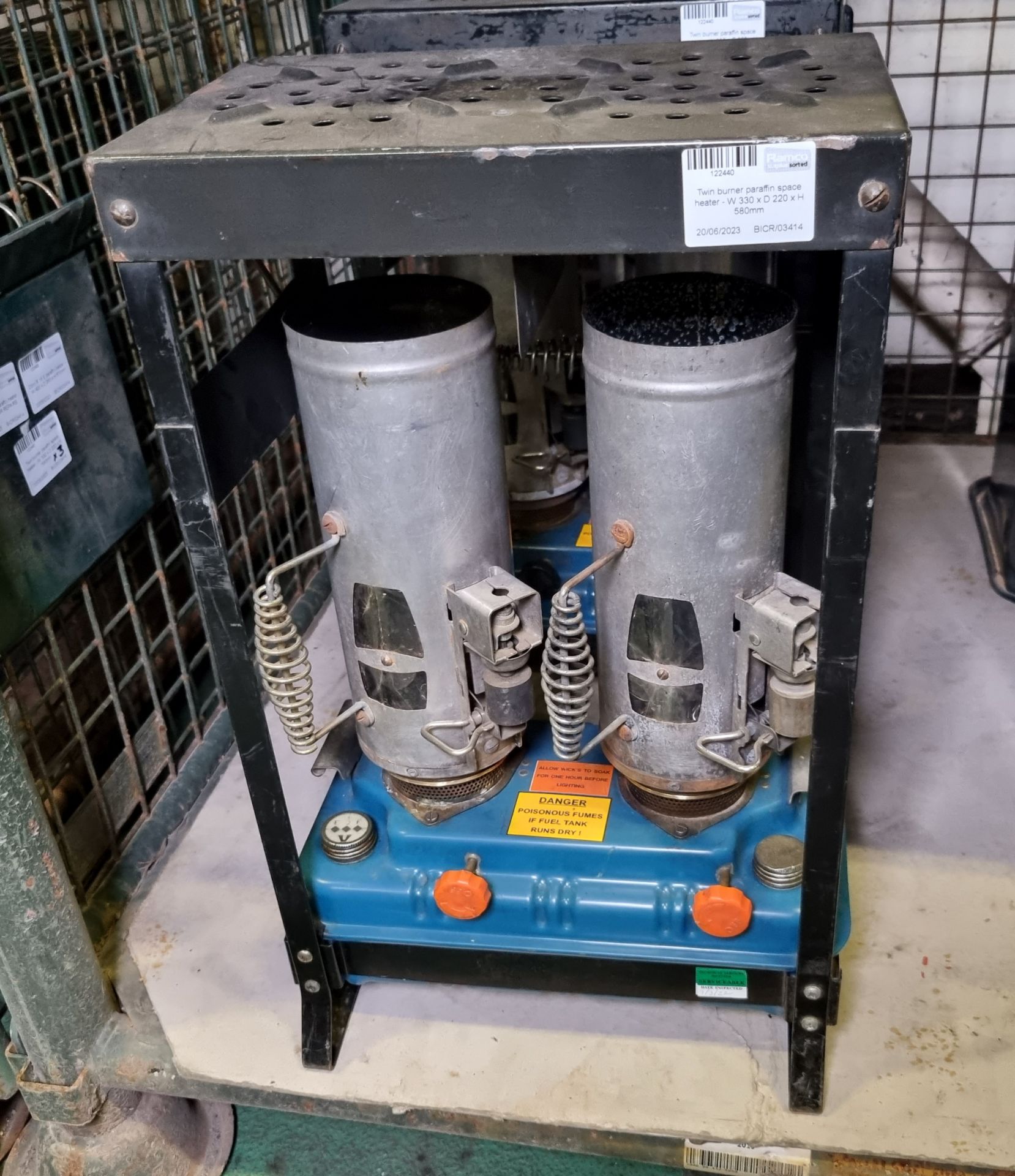 Zibro RS-29 paraffin heater - SPARES OR REPAIRS, 3x Twin burner paraffin space heaters - W 330 - Image 3 of 5