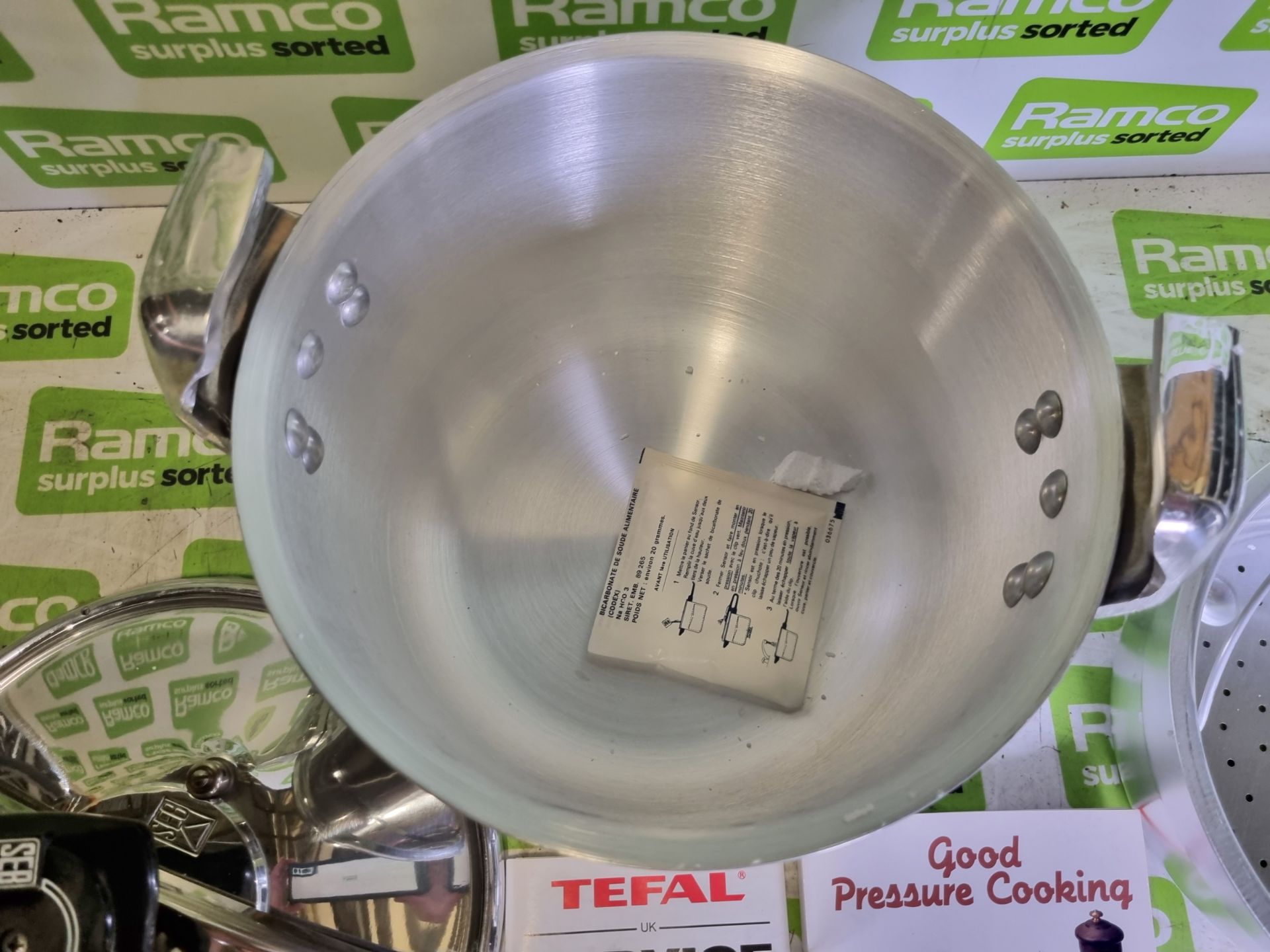 Tefal 6 litre aluminium pressure cooker - Image 2 of 4