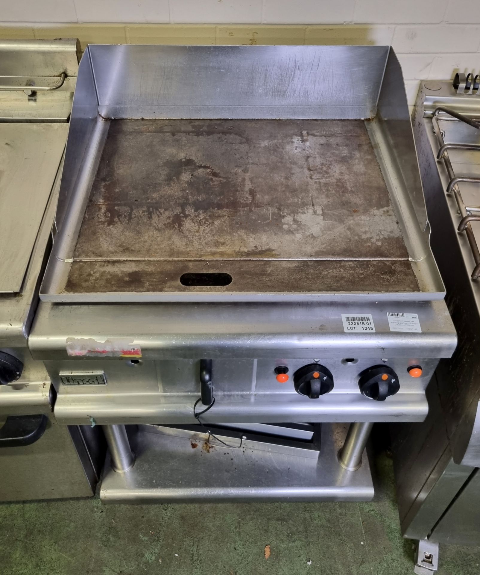 Lincat solid top gas griddle - W 700 x D 730 H 900mm - Bild 2 aus 6