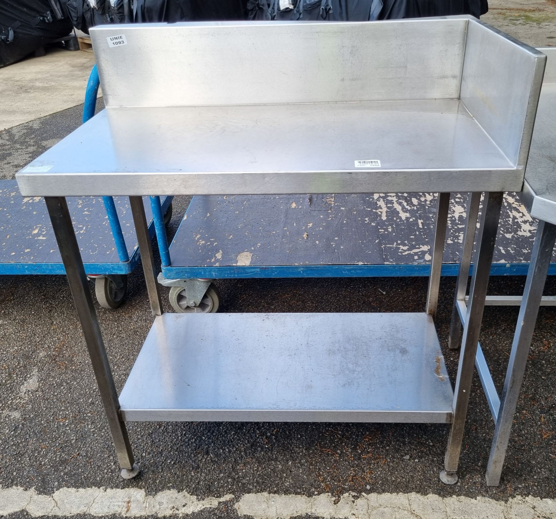 Stainless steel countertop with shelf - W 1020 x D 620 x H 1120mm