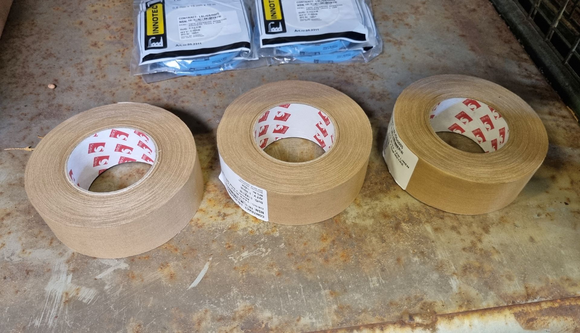 79x rolls of White PVC insulation tape - 50mm x 33M, 4x rolls of Innotec pressure sensitive adhesive - Bild 3 aus 7