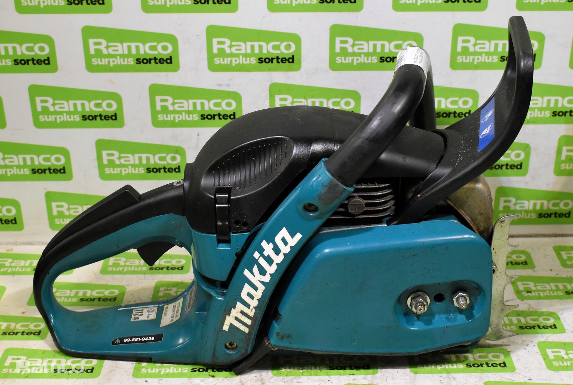 4x Makita DCS5030 50cc petrol chainsaw - BODIES ONLY - AS SPARES AND REPAIRS - Image 8 of 21