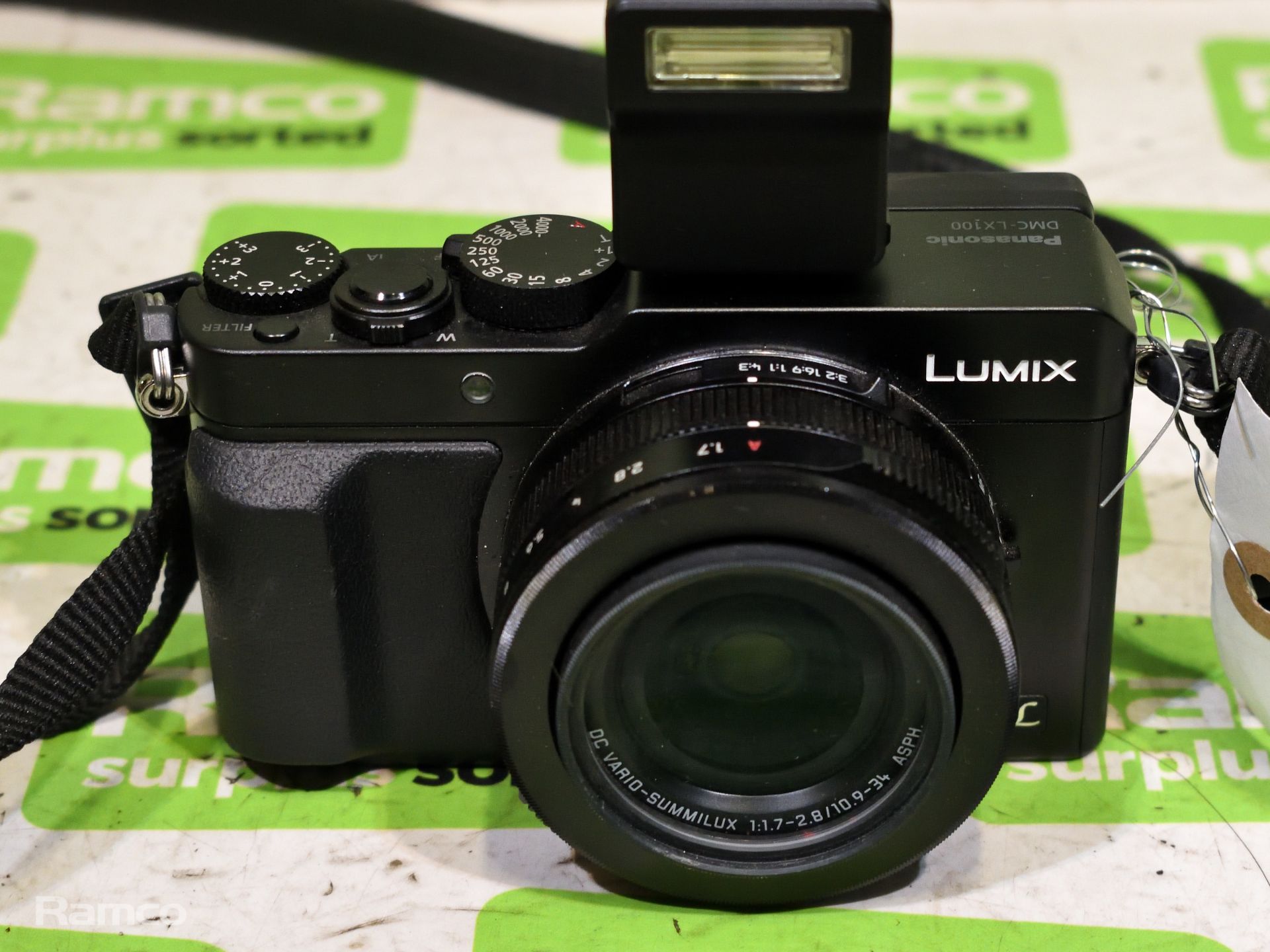 Panasonic Lumix DMC-LX100 digital camera - Bild 4 aus 6
