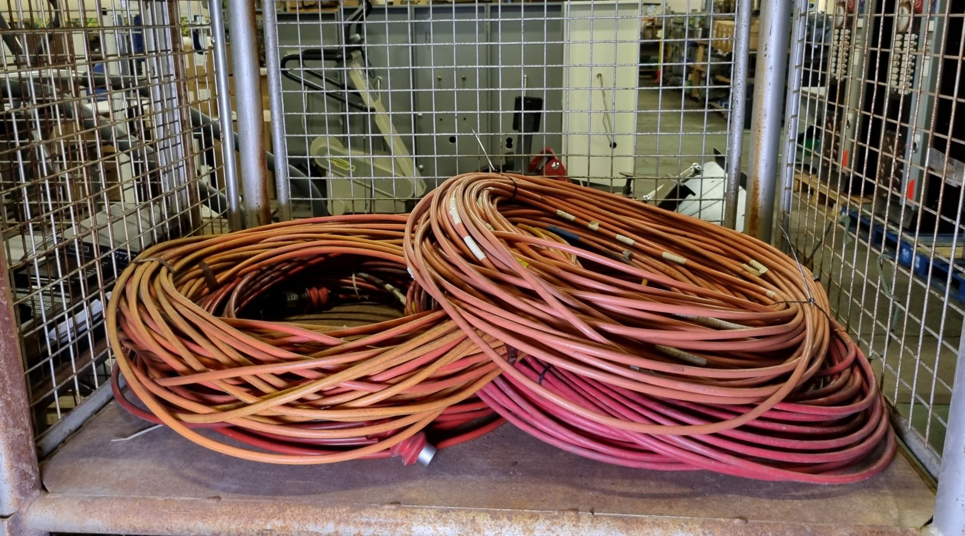 4x heavy duty coaxial cables with Lemo connectors