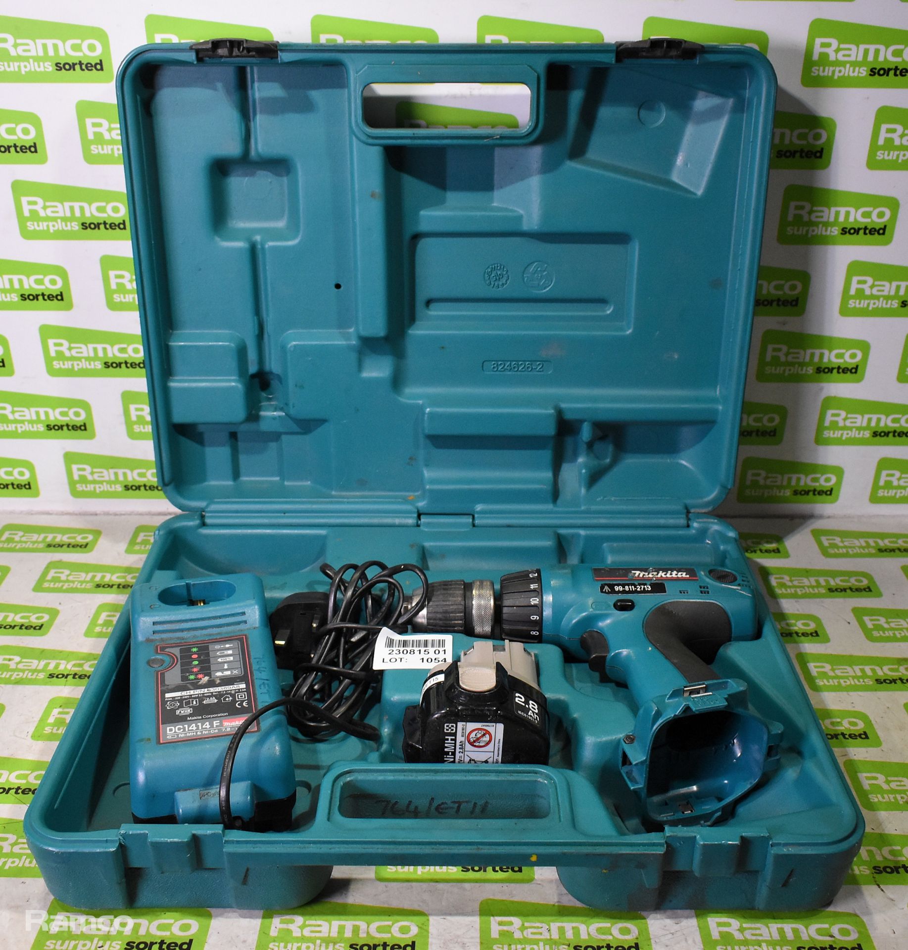 Makita 6317D cordless drill in case with battery and charger - SPARES AND REPAIRS