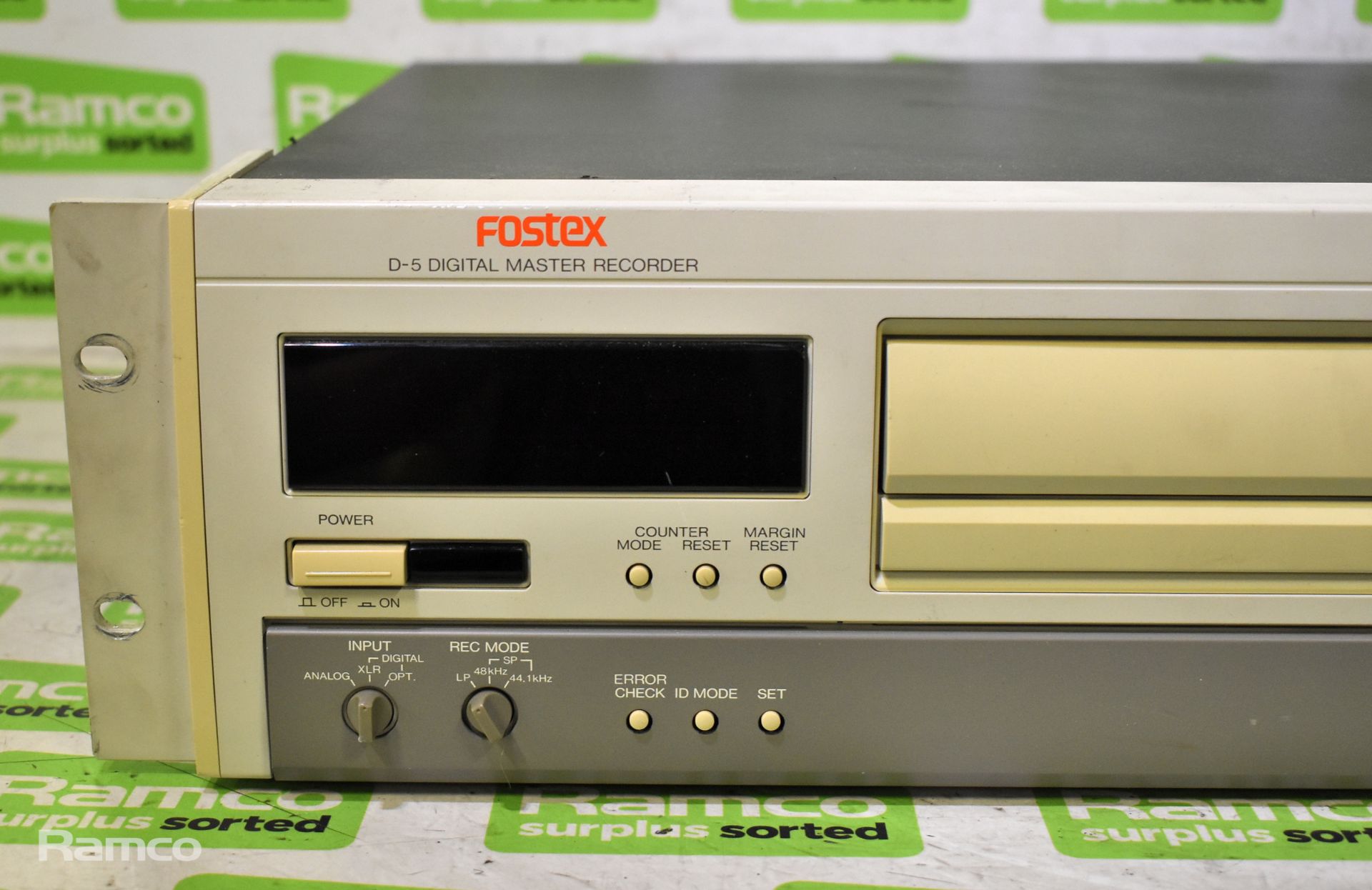 Fostex D-5 digital master recorder - L 485 x W 370 x H 120mm - Image 2 of 6