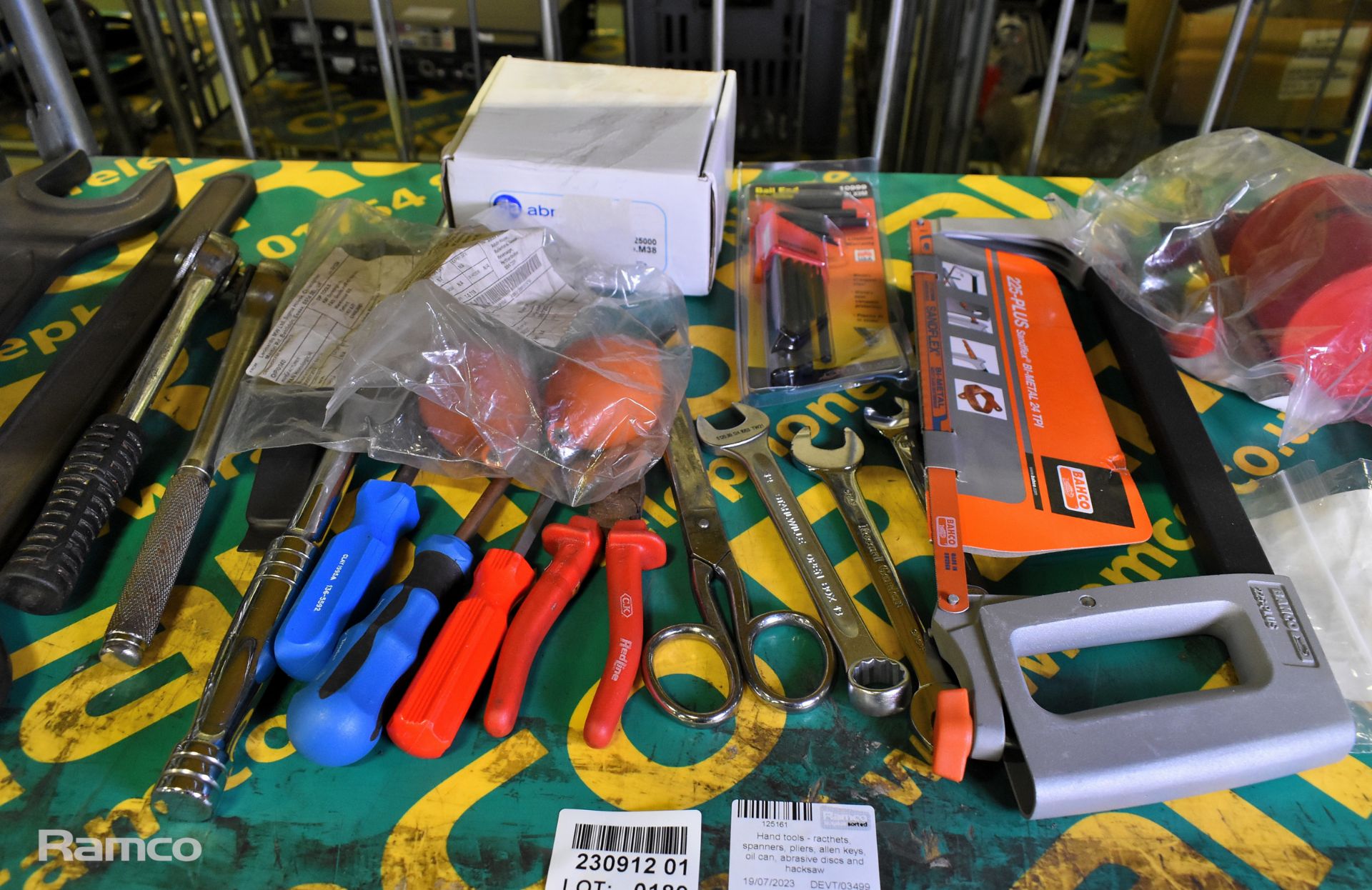 Hand tools - ratchets, spanners, pliers, allen keys, oil can, abrasive discs and hacksaw - Image 3 of 5
