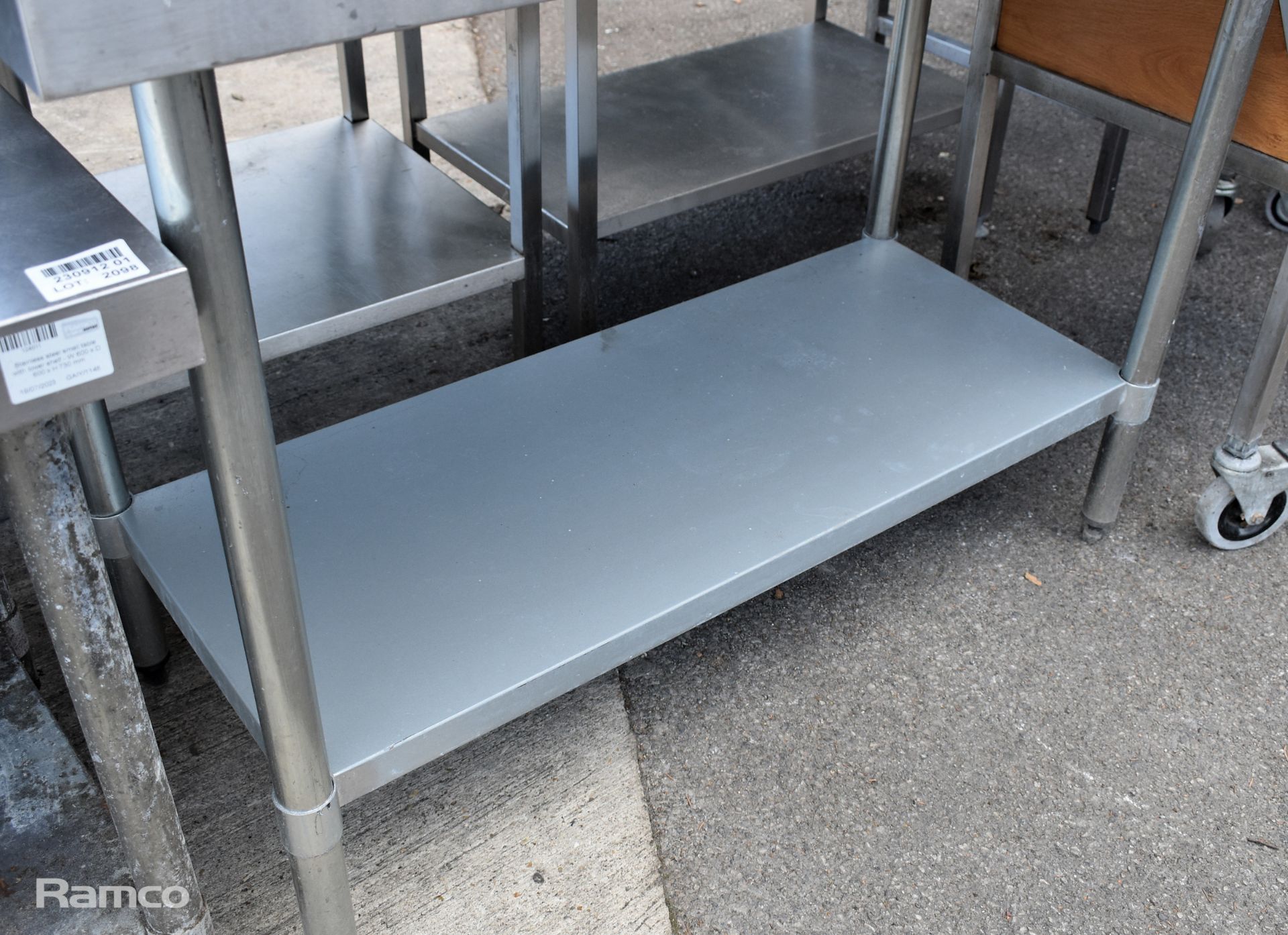 Stainless steel prep table with lower shelf - W 1200 x D 600 x H 900mm - Bild 3 aus 3