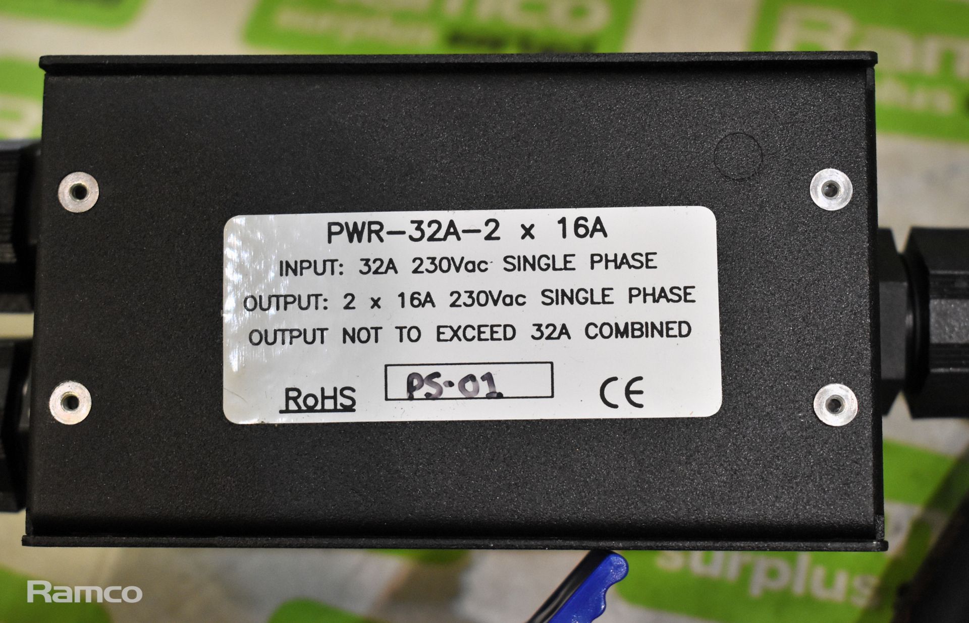 32Amp power splitter - 1x 32AMP input to 2x 16AMP supplies - L 310 x W 240 x H 120mm - Bild 4 aus 4