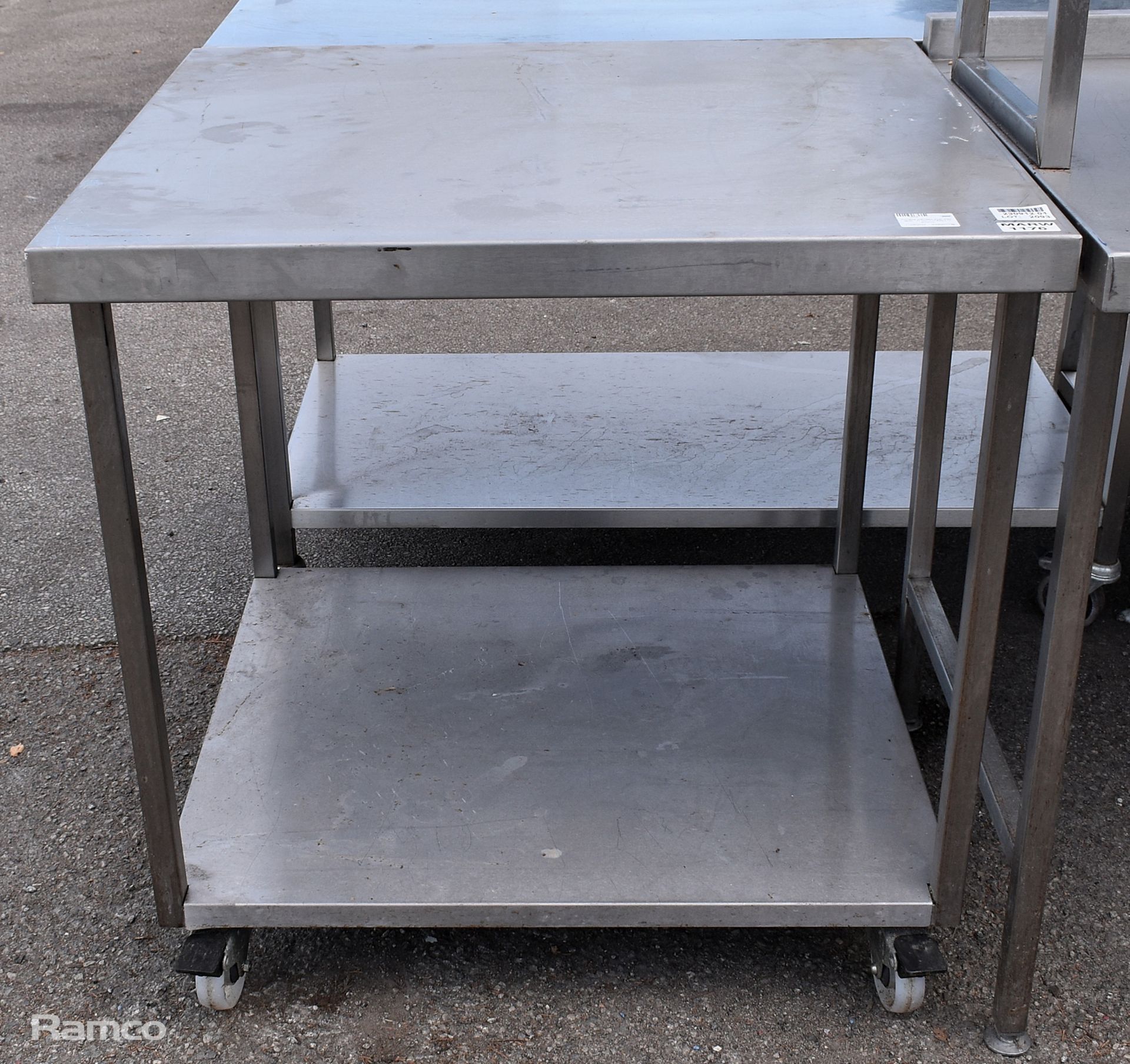 Portable stainless steel prep table - W 920 x D 820 x H 900mm