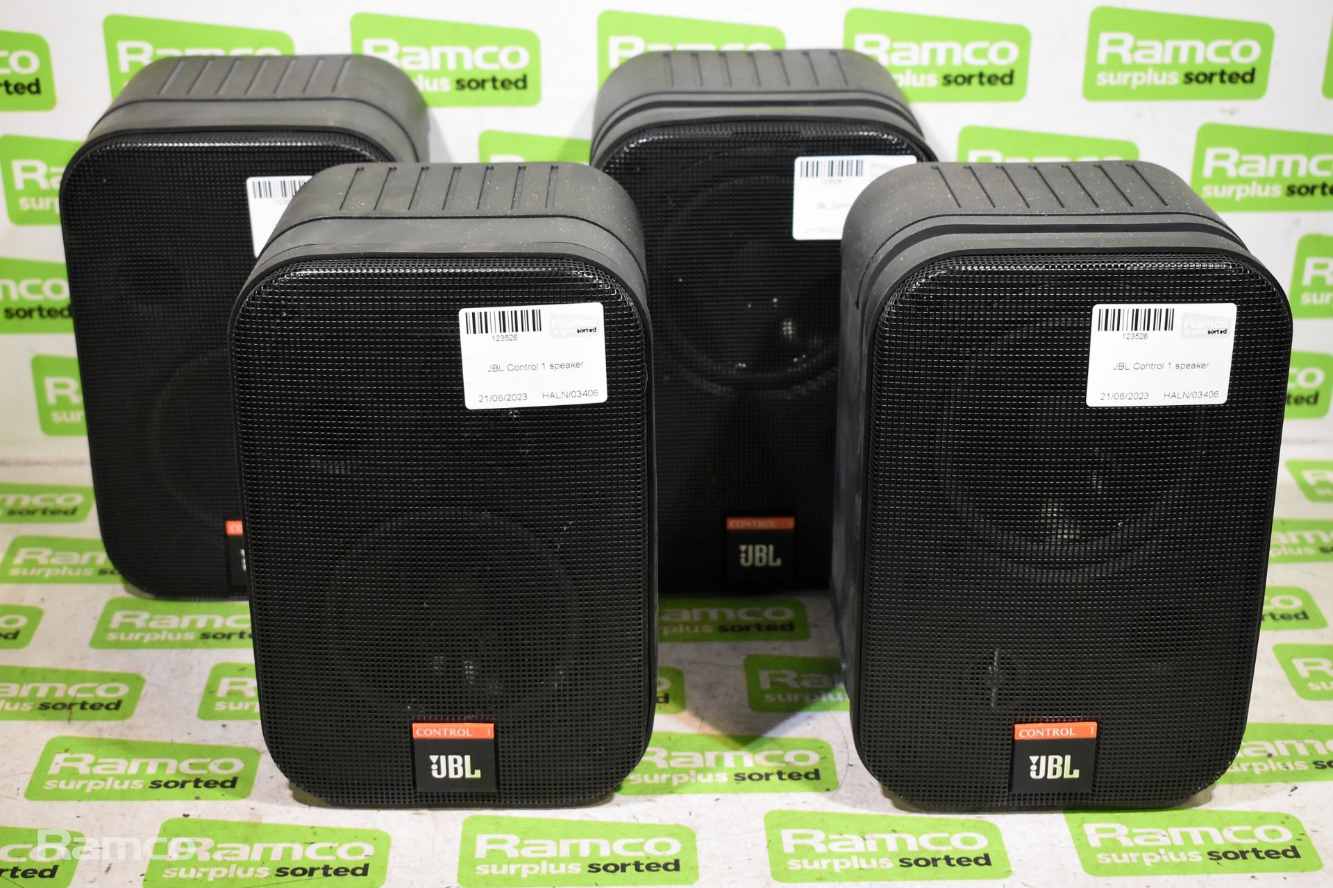 4x JBL Control 1 speakers