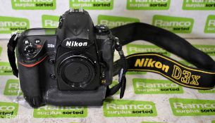 Nikon D3X digital camera - body only - no lens - no battery