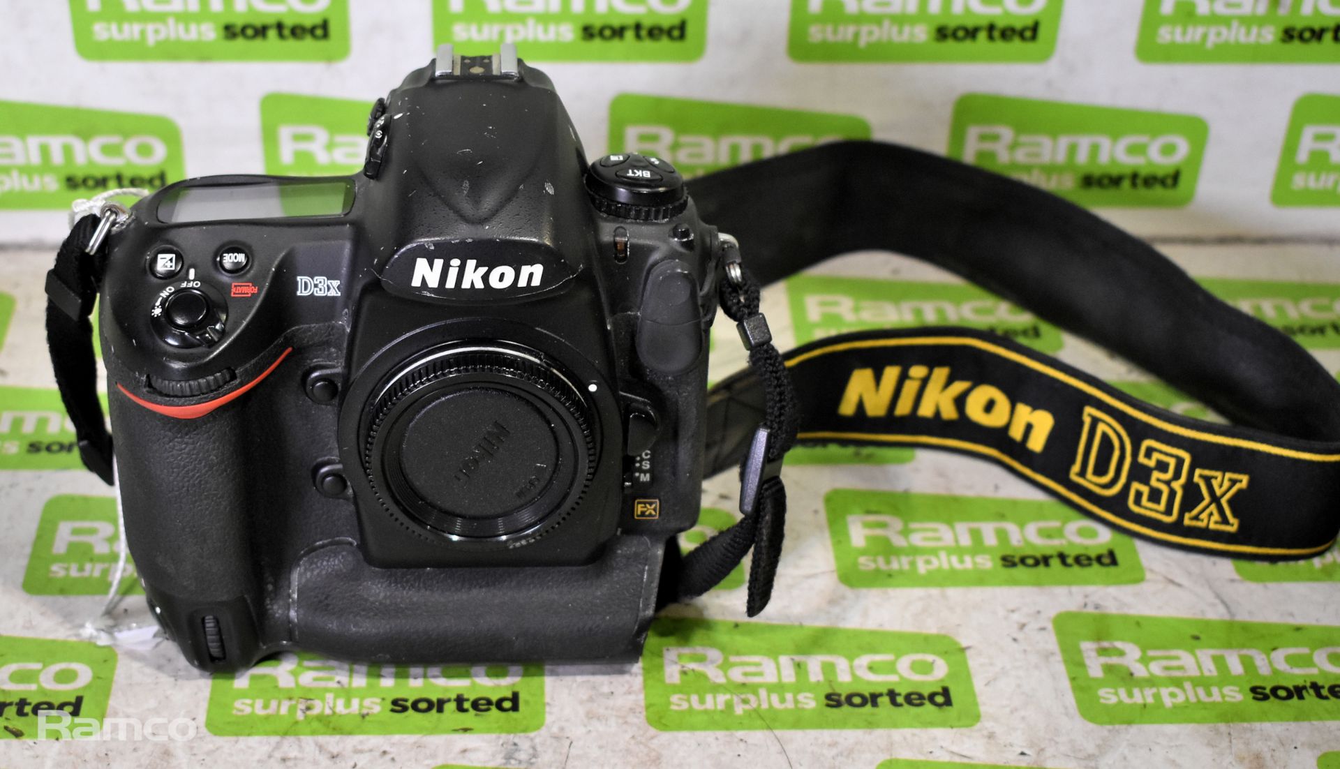 Nikon D3X digital camera - body only - no lens - no battery