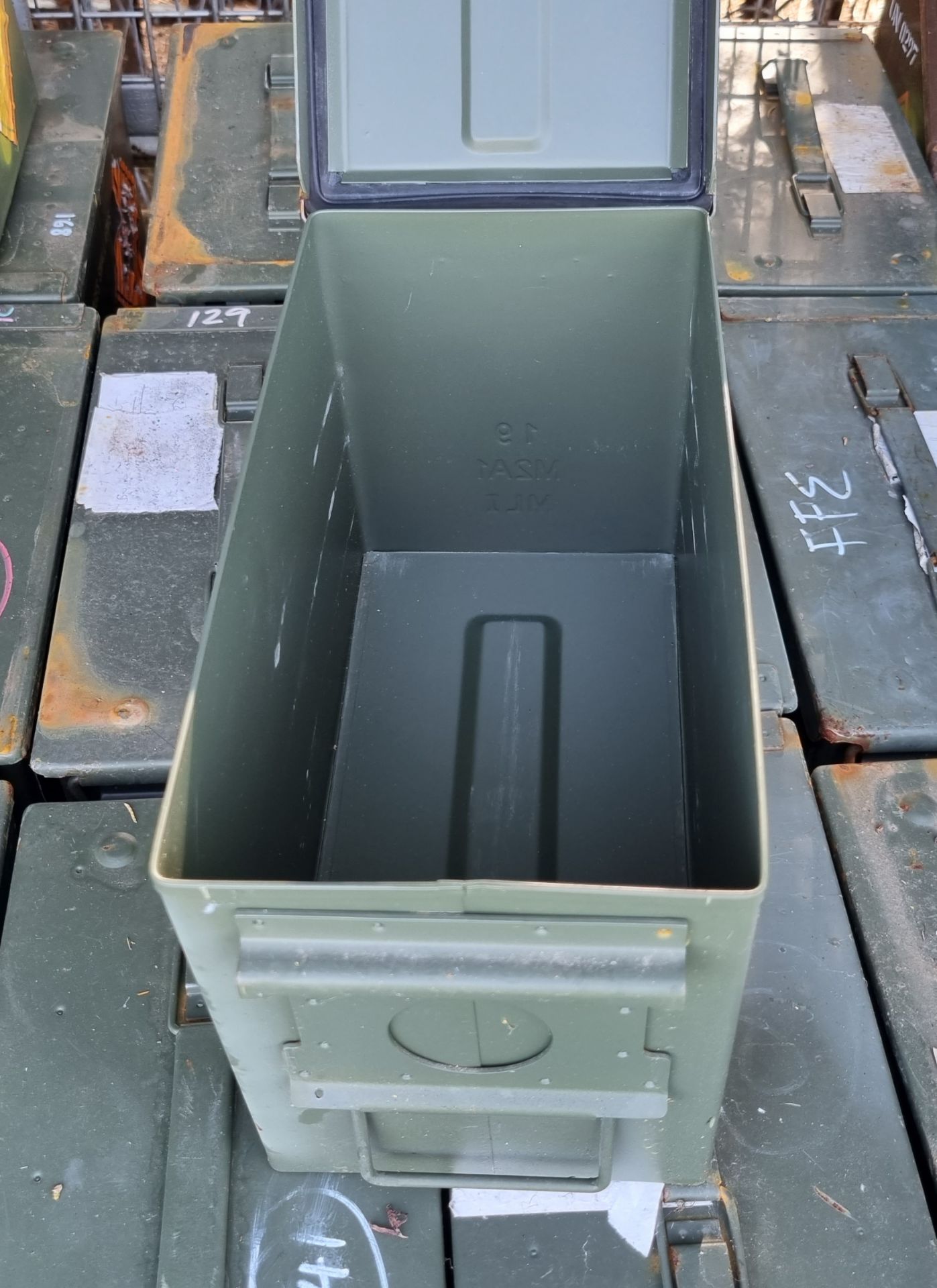 14x M2A1 ammo boxes, 4x M548 ammo boxes - Image 4 of 5