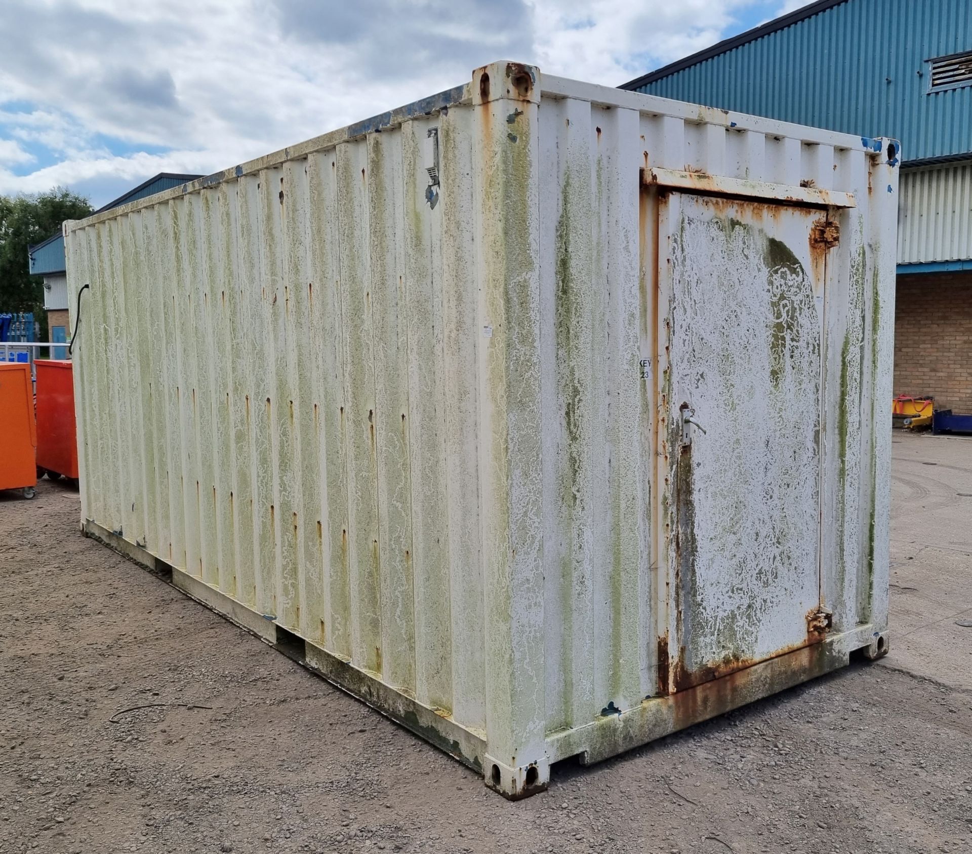 20 foot shipping container with fitted gantry crane rails, ramp and floor rollers - Bild 3 aus 15