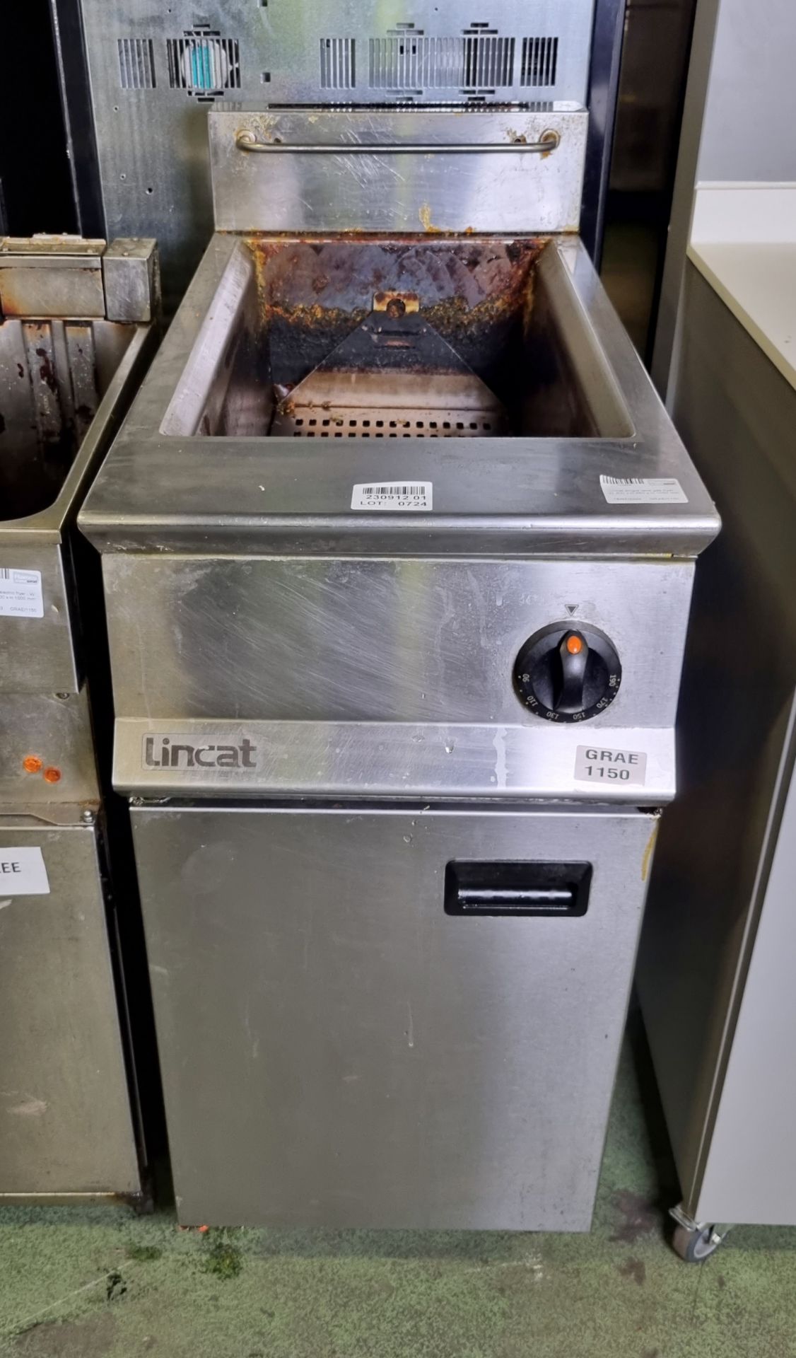 Lincat single tank gas fryer - no basket - W 400 x D 850 x H 1080mm