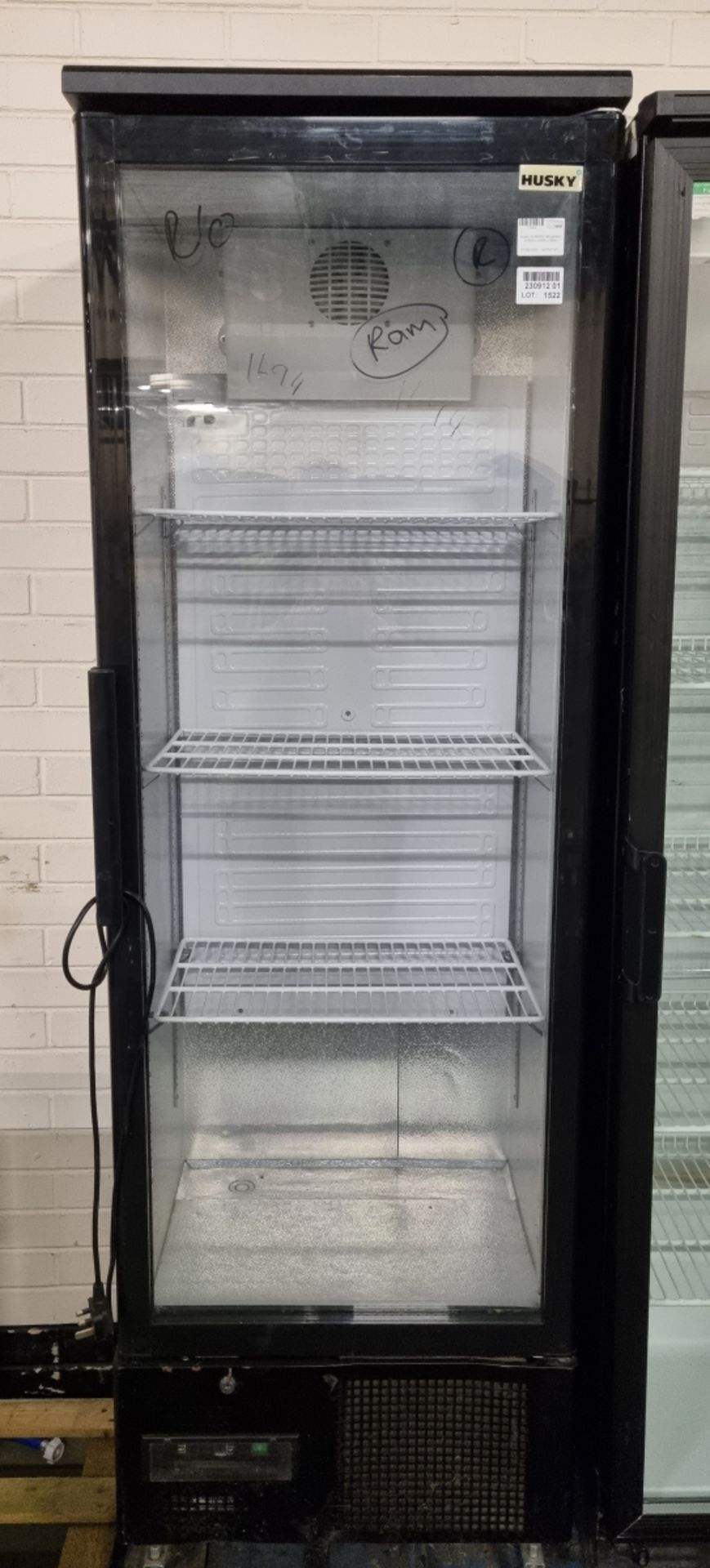 Husky CUB3200 refrigerator H1850 x W600 x D500mm