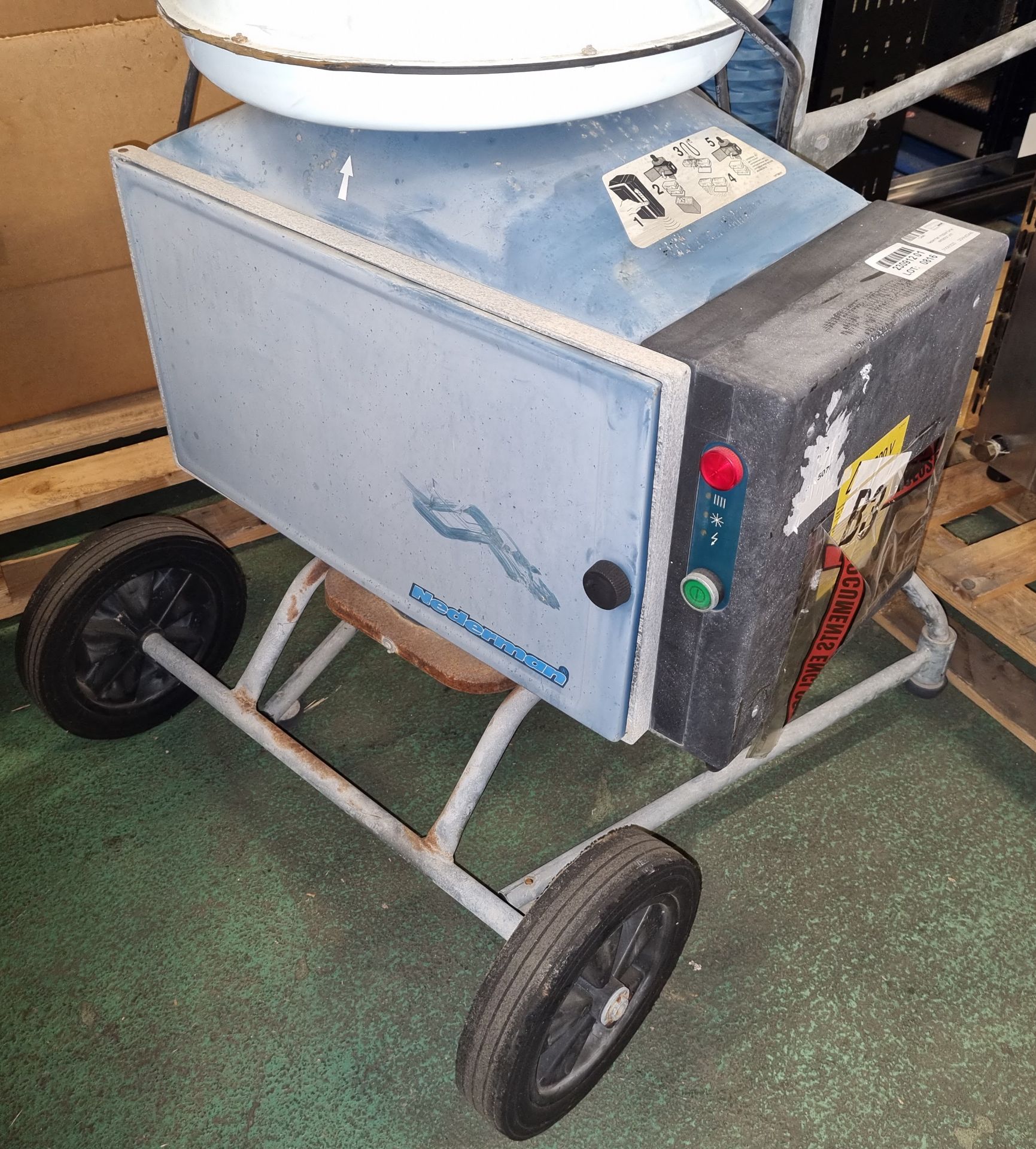 Nederman mobile fume extractor unit - Image 2 of 4