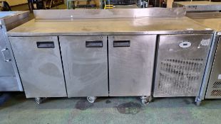 Foster EcoPro 1/3H fridge counter L1870 x W700 x D910mm