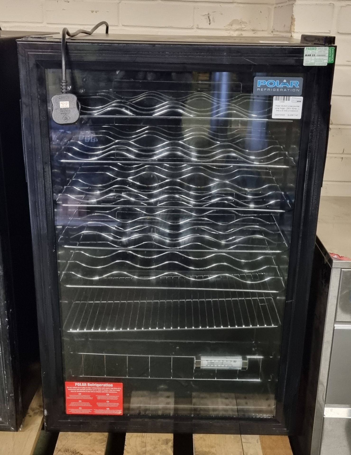 Polar CE204 Undercounter wine fridge - 230V 50Hz - L 540 x W 540 x H 800mm