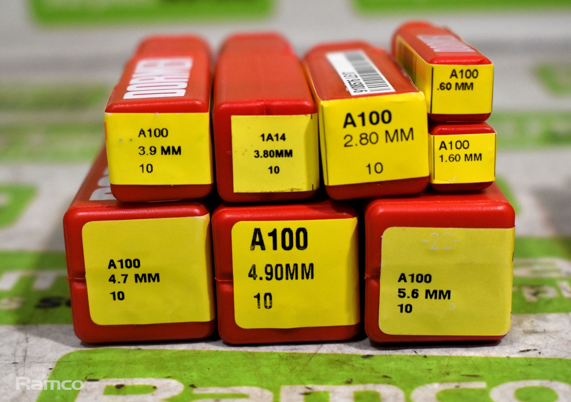 16x packs of Dormer A100 drill bits - sizes: 5.6mm, 4.9mm, 4.7mm, 3.9mm, 3.8mm, 2.8mm, 1.6mm, 0.6m - Bild 2 aus 4