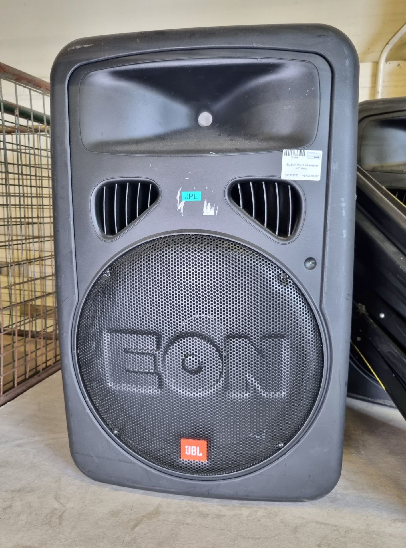 3x JBL EON15 G2 PA speakers with stands - Bild 2 aus 7