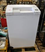 Intimus 175 hybrid disc and paper shredder - SPARES AND REPAIRS - SOME DAMAGE TO OUTER CASING