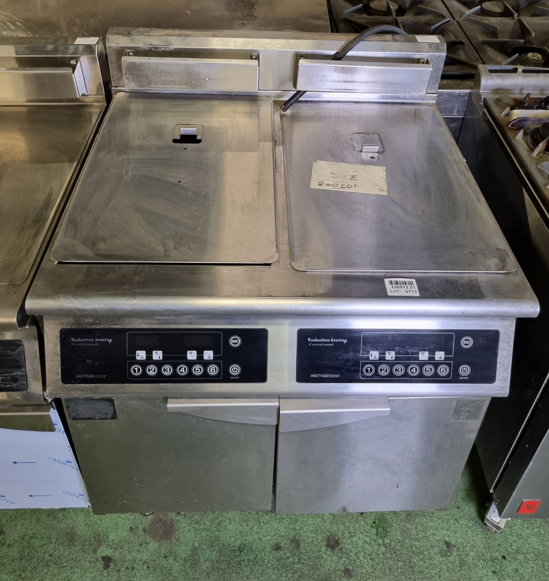 Rexmartins RESC-8B-16 free standing electric induction fryer - double tank - W 800 x D 750 x H 850mm - Bild 2 aus 4